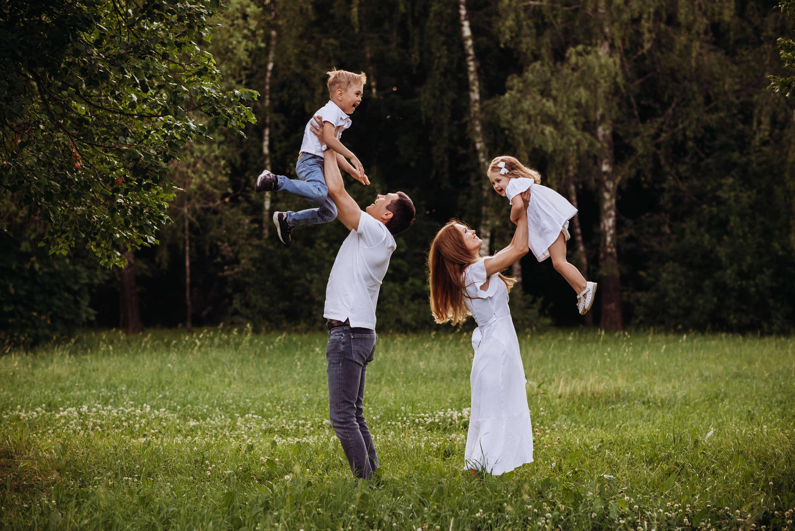 Семейная фотосессия в Горках. Семейный фотограф в Домодедово и Москве Елена Пичугина