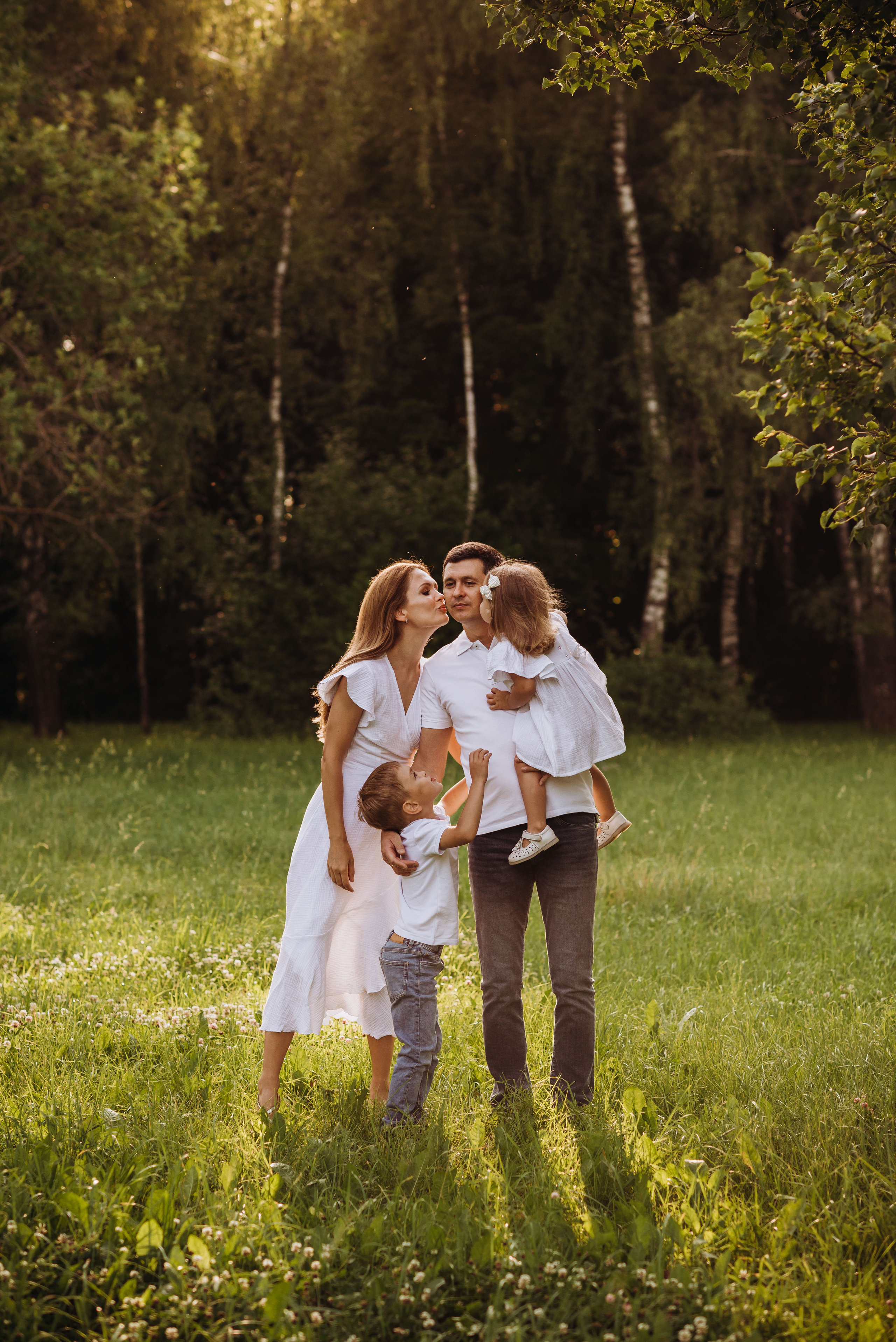 Семейная фотосессия в Горках. Семейный фотограф в Домодедово и Москве Елена Пичугина