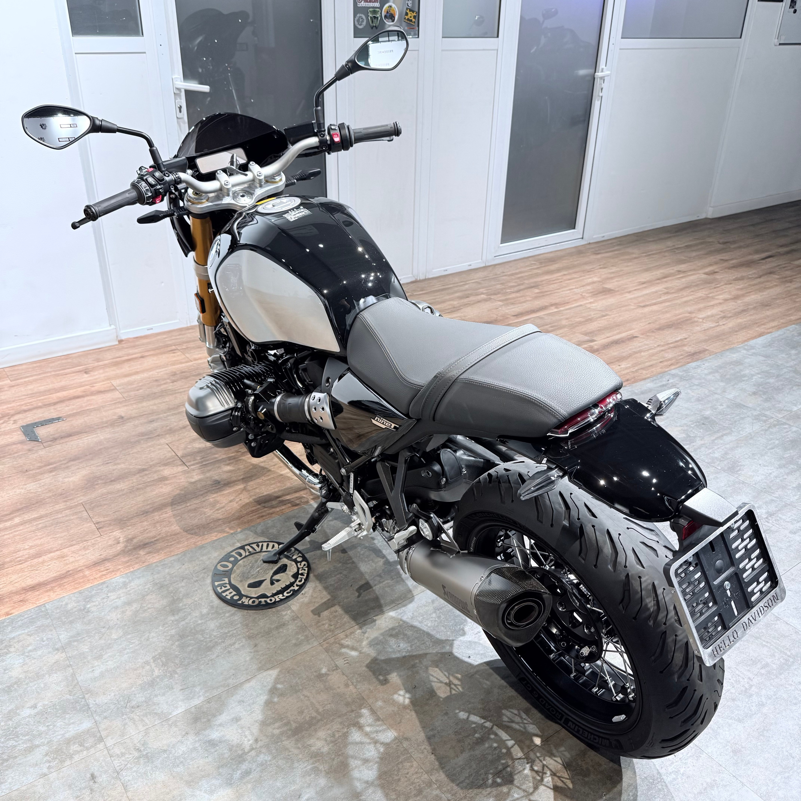 2025 BMW R12 R Nine T Blасk Stоrm. Hello Davidson, Москва. Только хорошие мотоциклы…