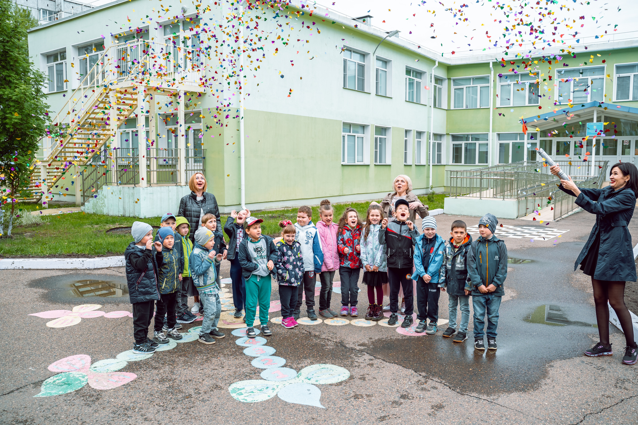 Выпускной в детском саду. Выпускные альбомы для детского сада и школы в Красноярске Мария Русяев