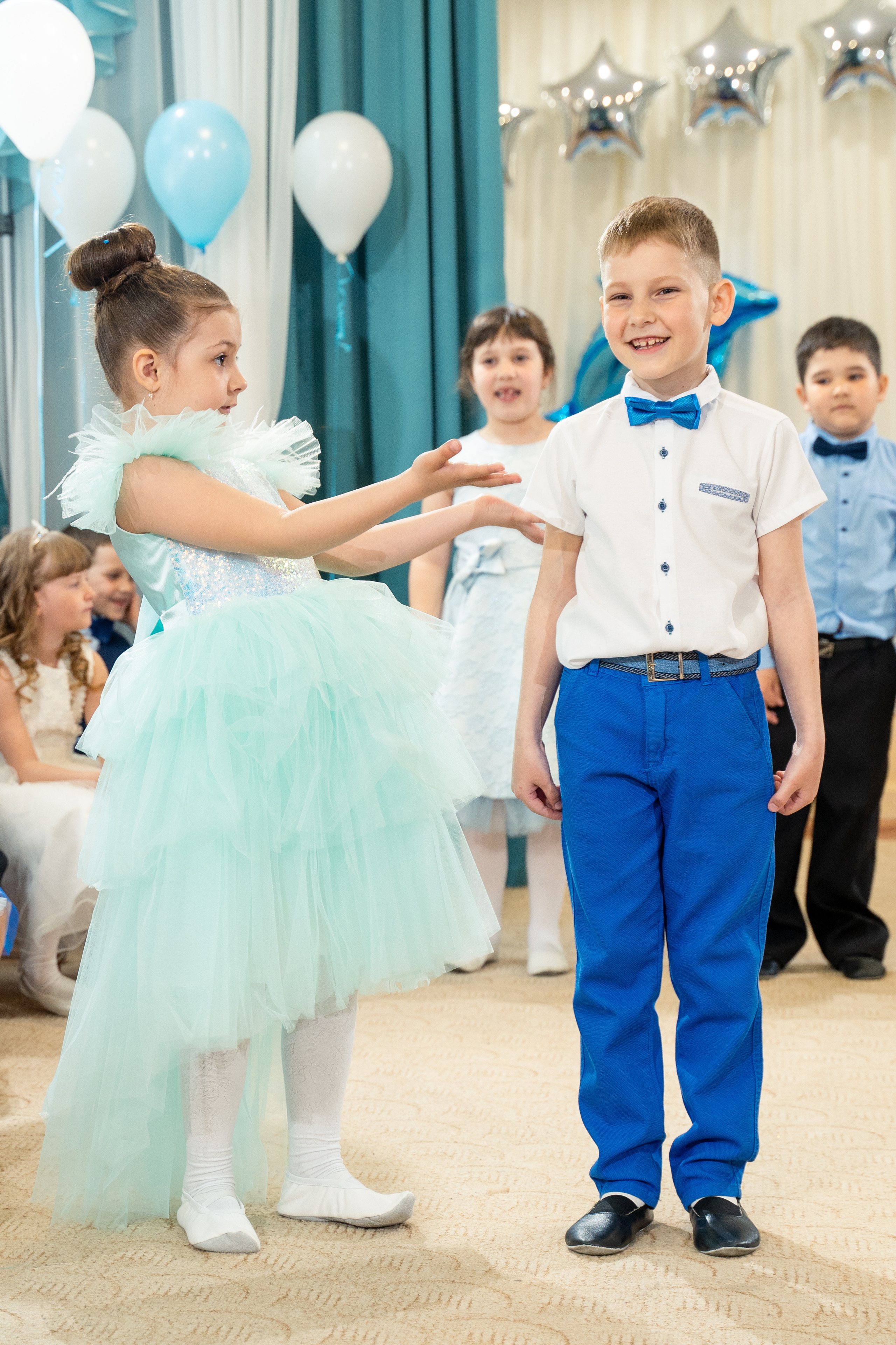 Выпускной в детском саду. Выпускные альбомы для детского сада и школы в Красноярске Мария Русяев