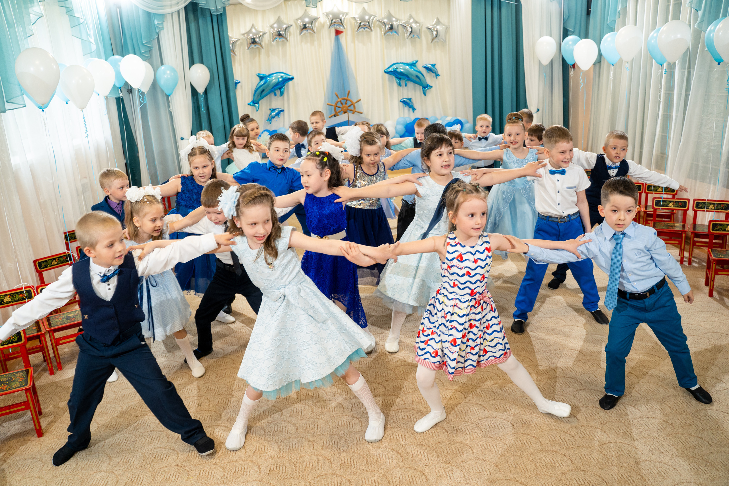 Выпускной в детском саду. Выпускные альбомы для детского сада и школы в Красноярске Мария Русяев