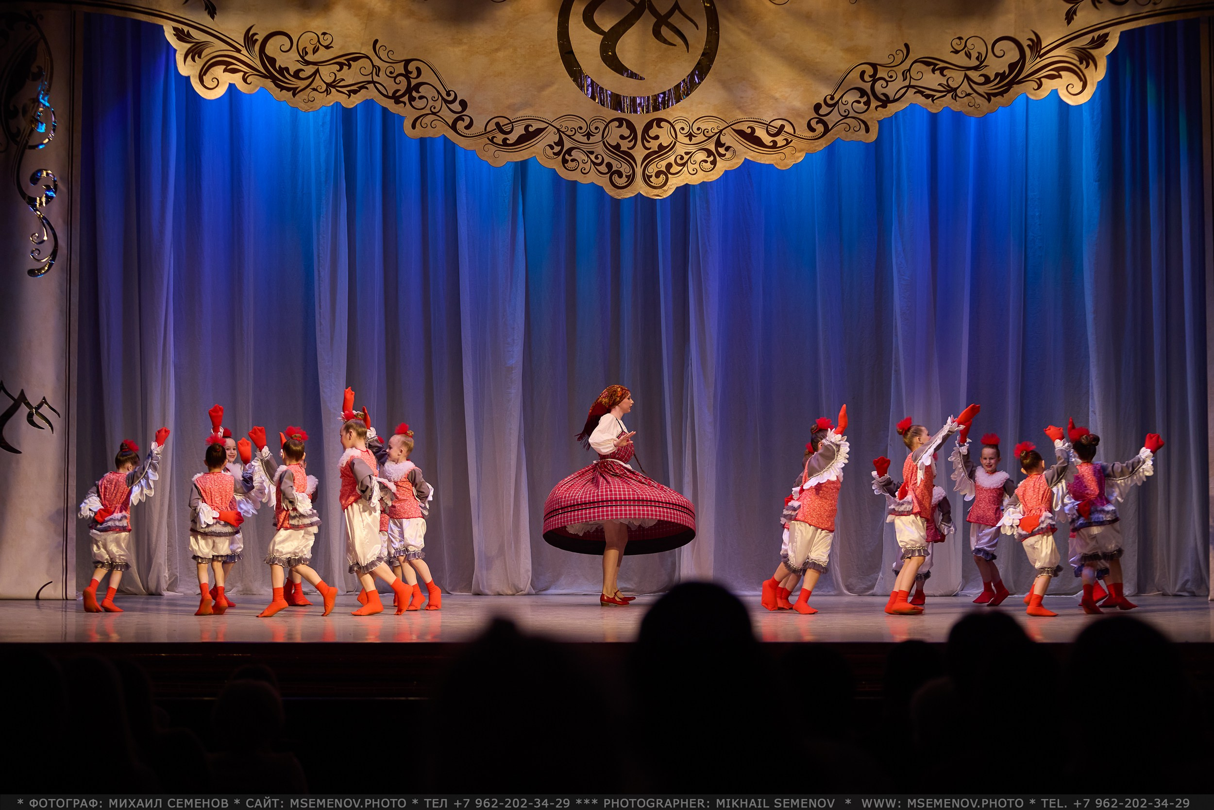 Фоторепортаж с Концерта «Волжанка» и «Задоринка»