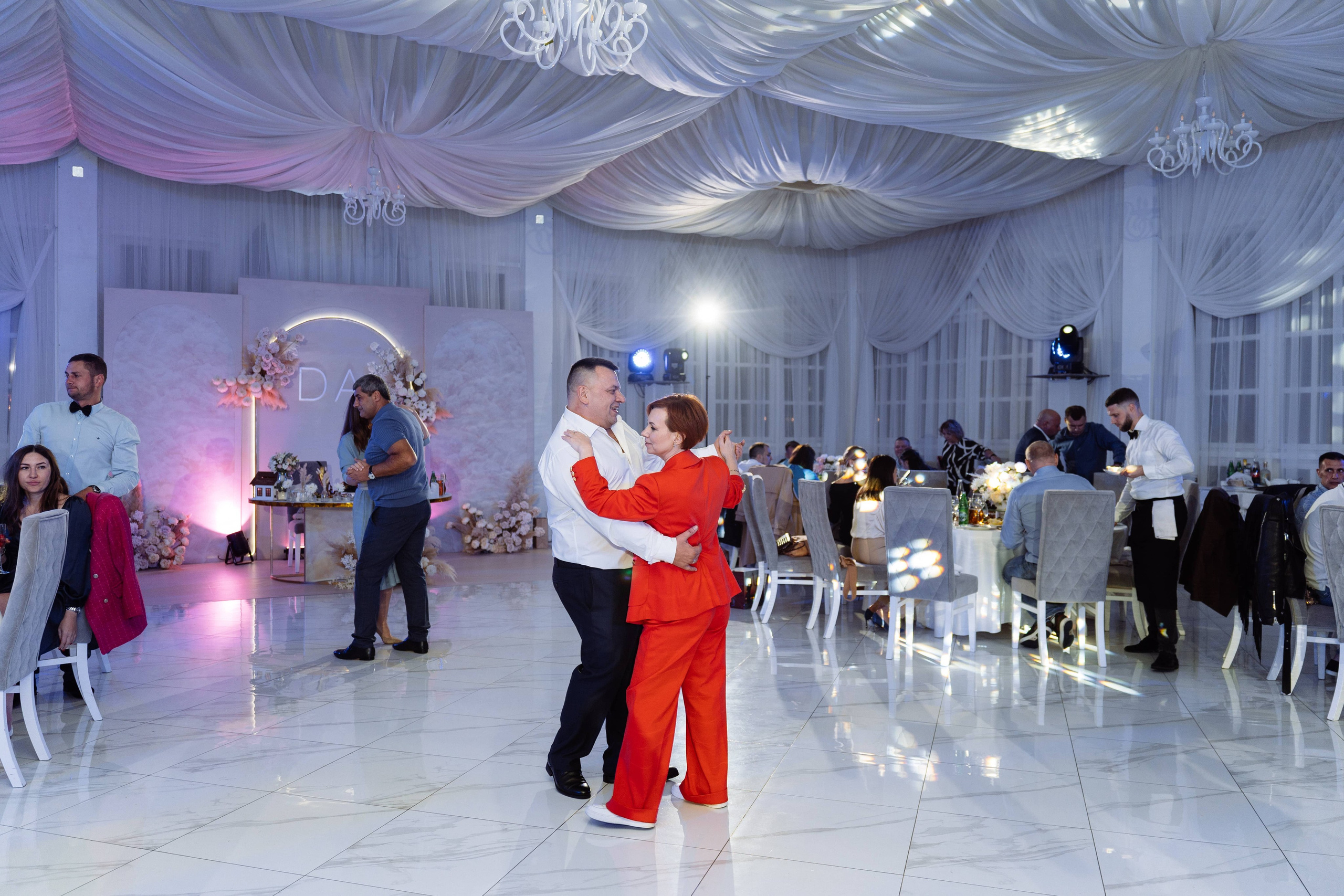 Свадьба Даниила и Алины в загородном клубе «Голицын»