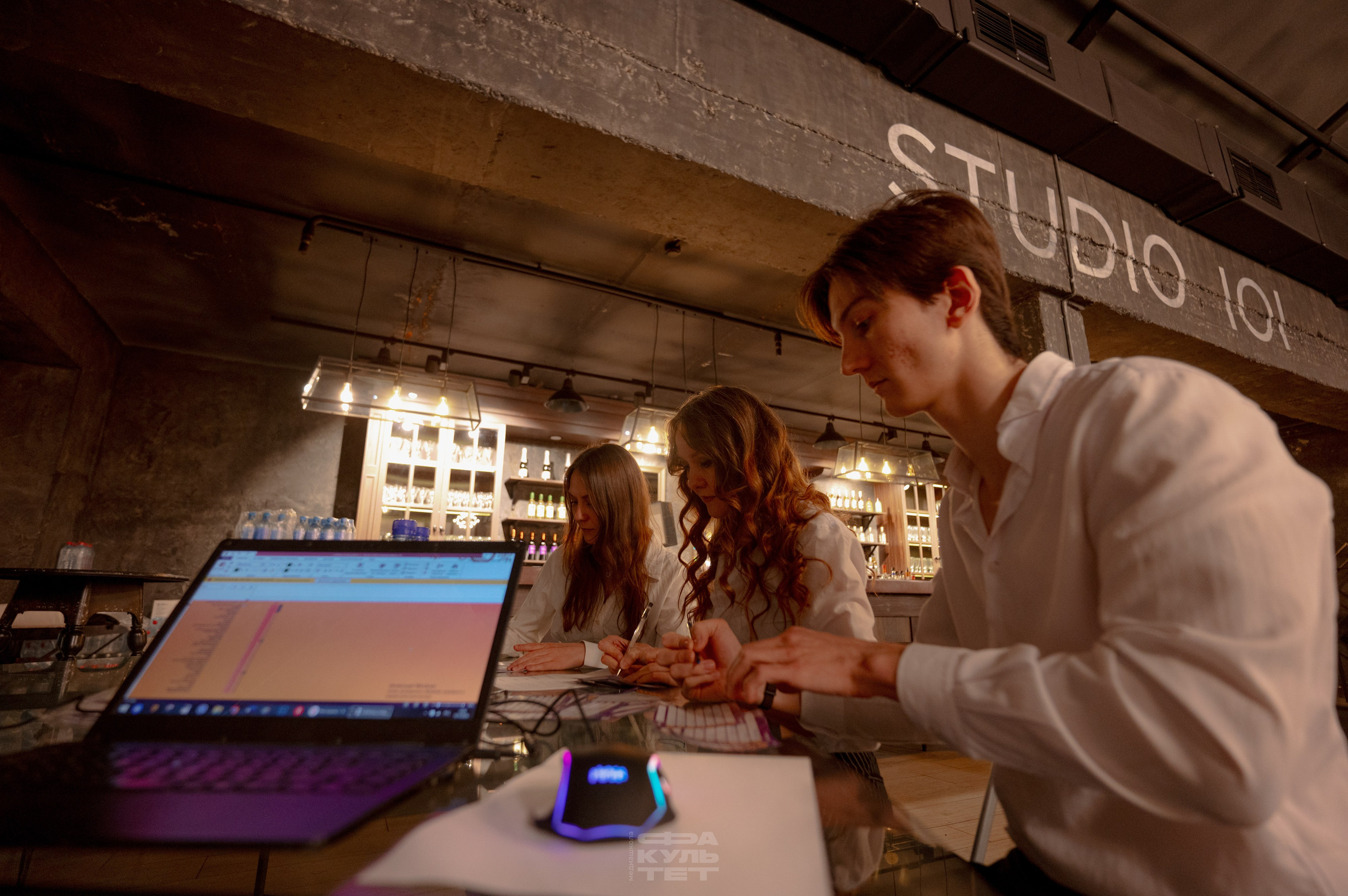 Дорогою Добра Мозгобойня. Контент фотограф Илья Урс