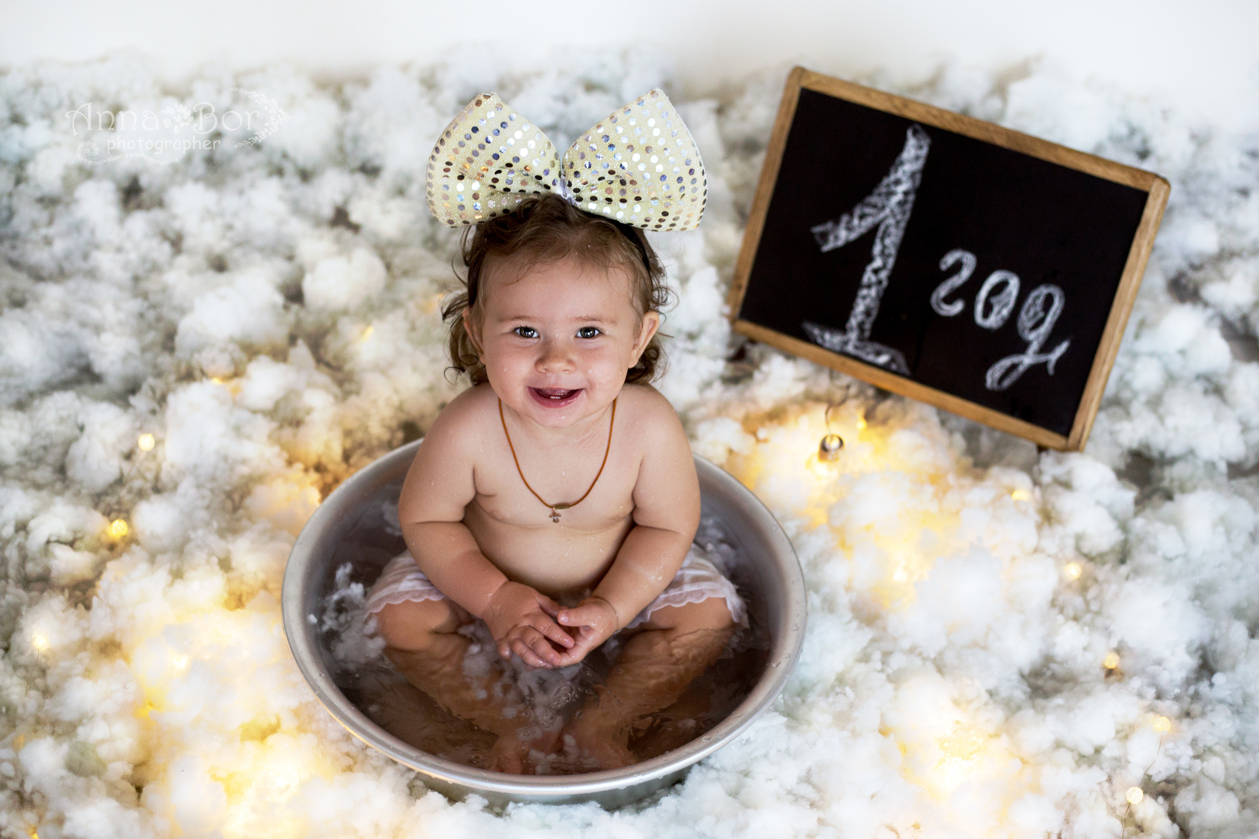 Фотосессия ГОДОВАСИЕ. Фотограф новорожденных, детей до года и беременных в Симферополе