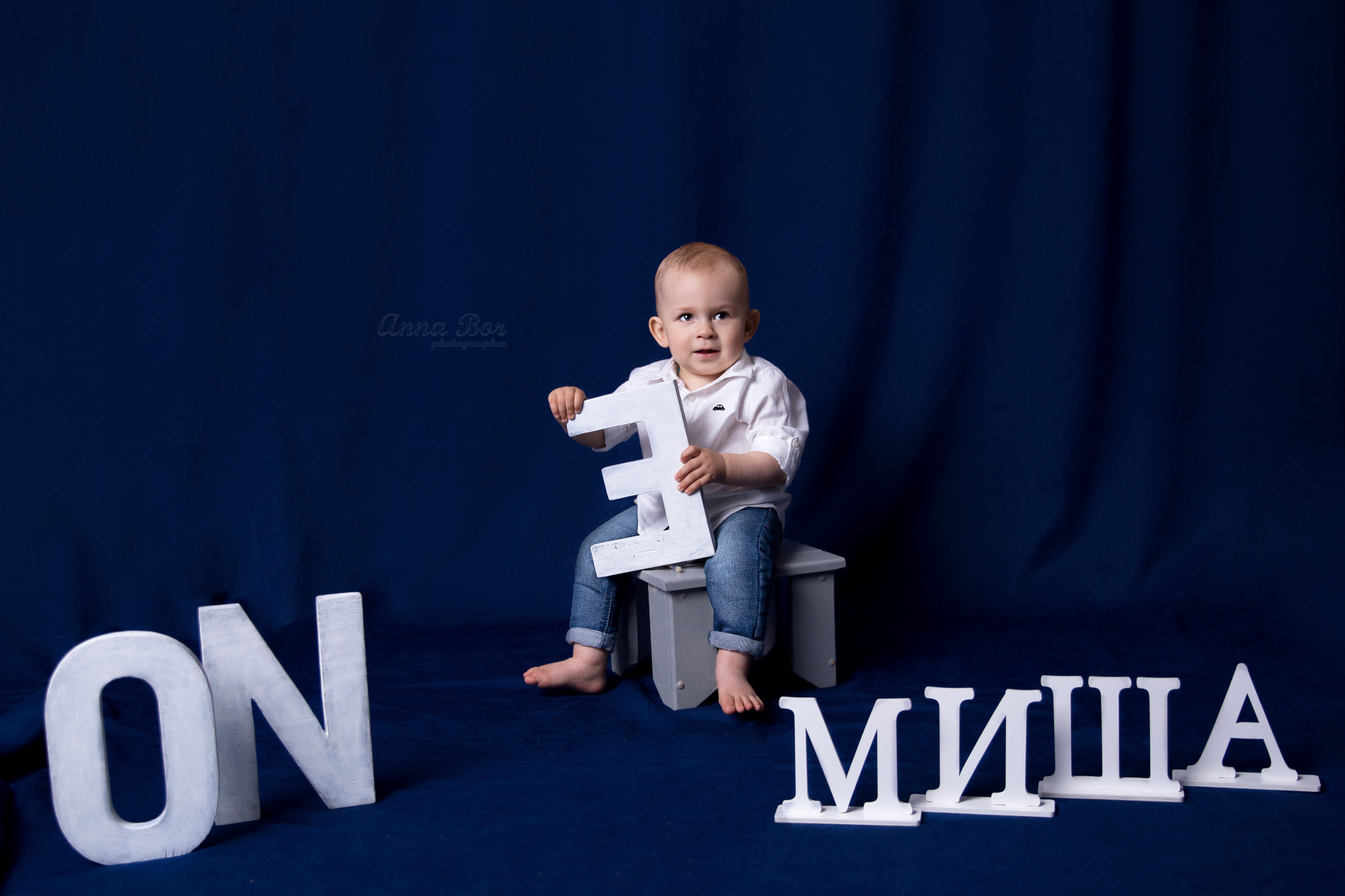 Фотосессия ГОДОВАСИЕ. Фотограф новорожденных, детей до года и беременных в Симферополе