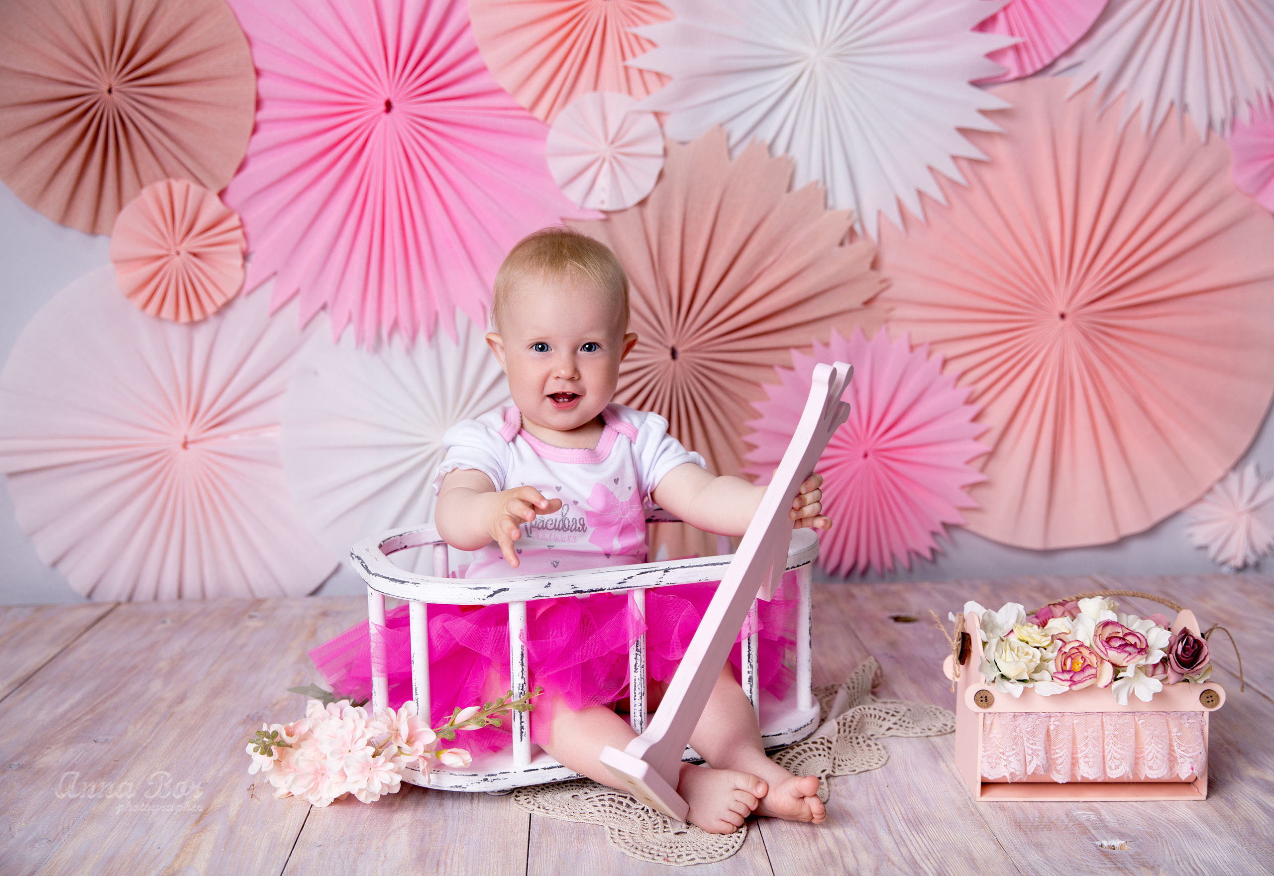 Фотосессия ГОДОВАСИЕ. Фотограф новорожденных, детей до года и беременных в Симферополе