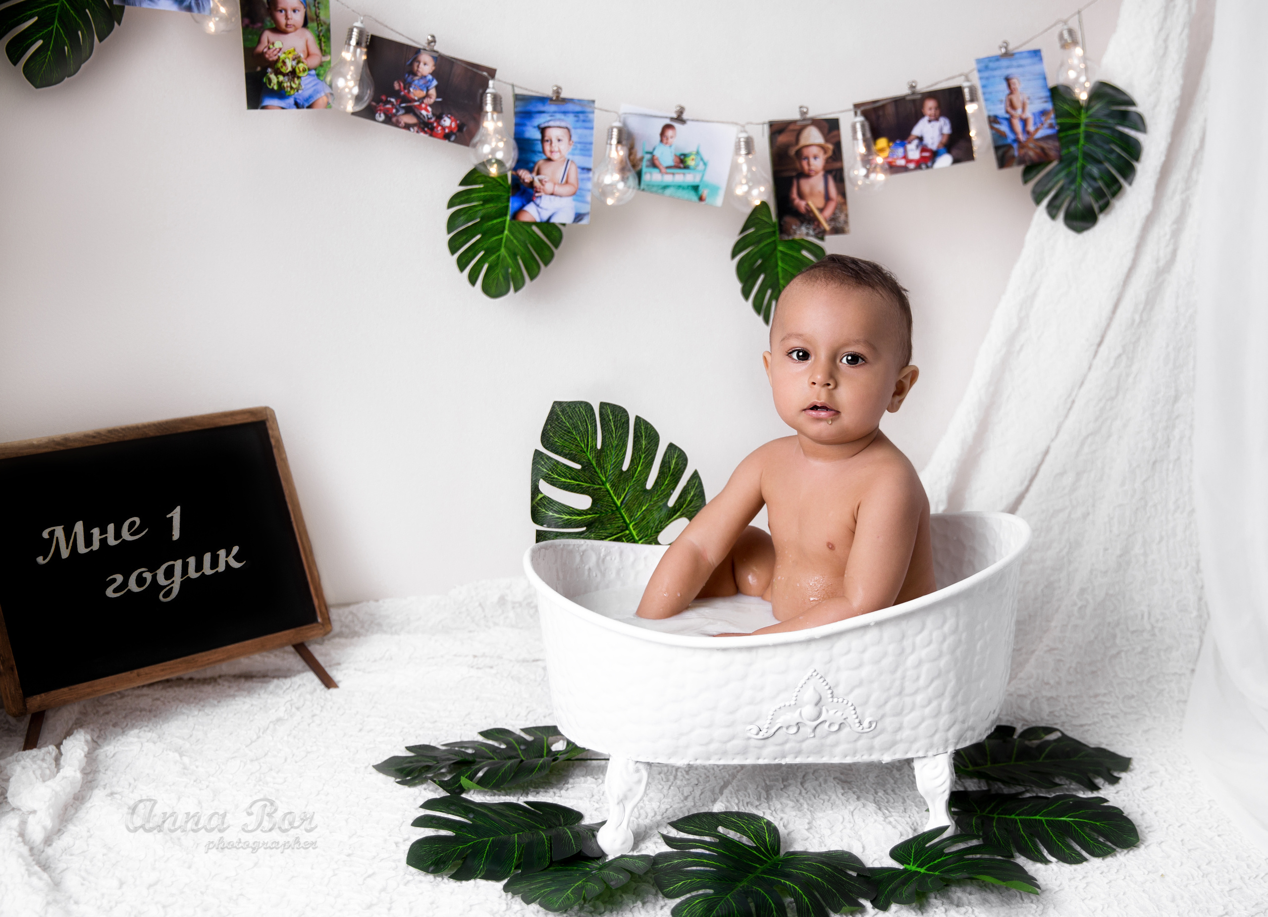 Фотосессия ГОДОВАСИЕ. Фотограф новорожденных, детей до года и беременных в Симферополе