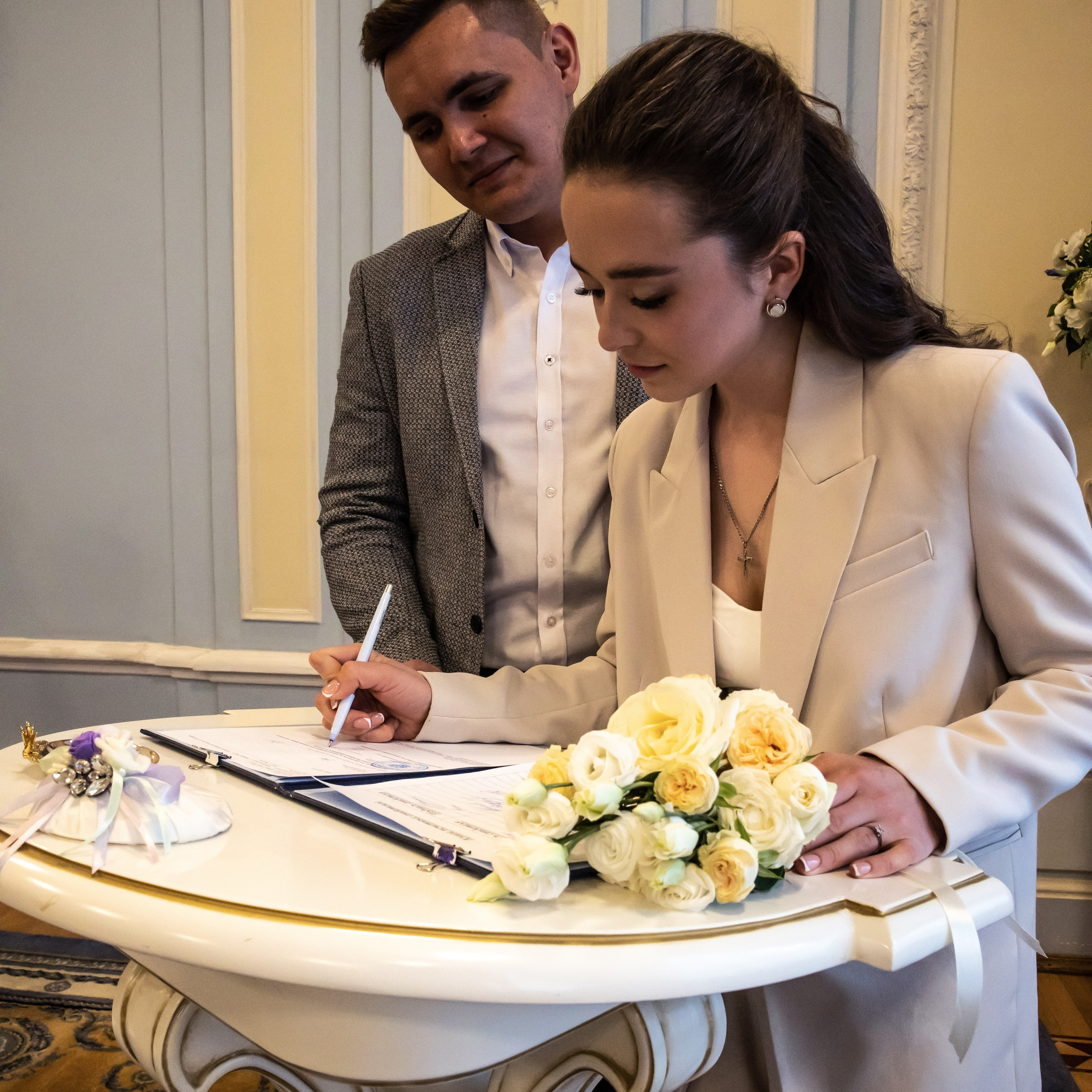 Свадебный фотограф СПб Цена Качество Профессионал Комфорт Радость. ФОТОГРАФ РАДОСТИ Фотосессия в студии СПб. Портретный фотограф — Юрий Торлопов