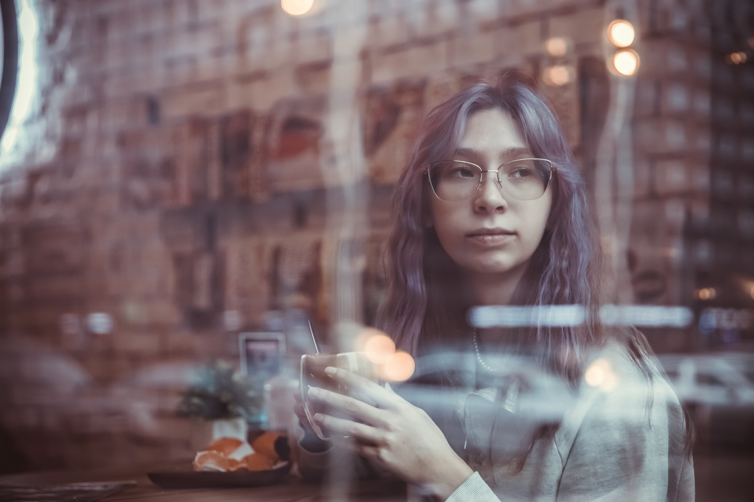 Портретная фотосессия в кафе. Интерьеры, Контент, Портреты | Фотограф в Москве Дани Терно