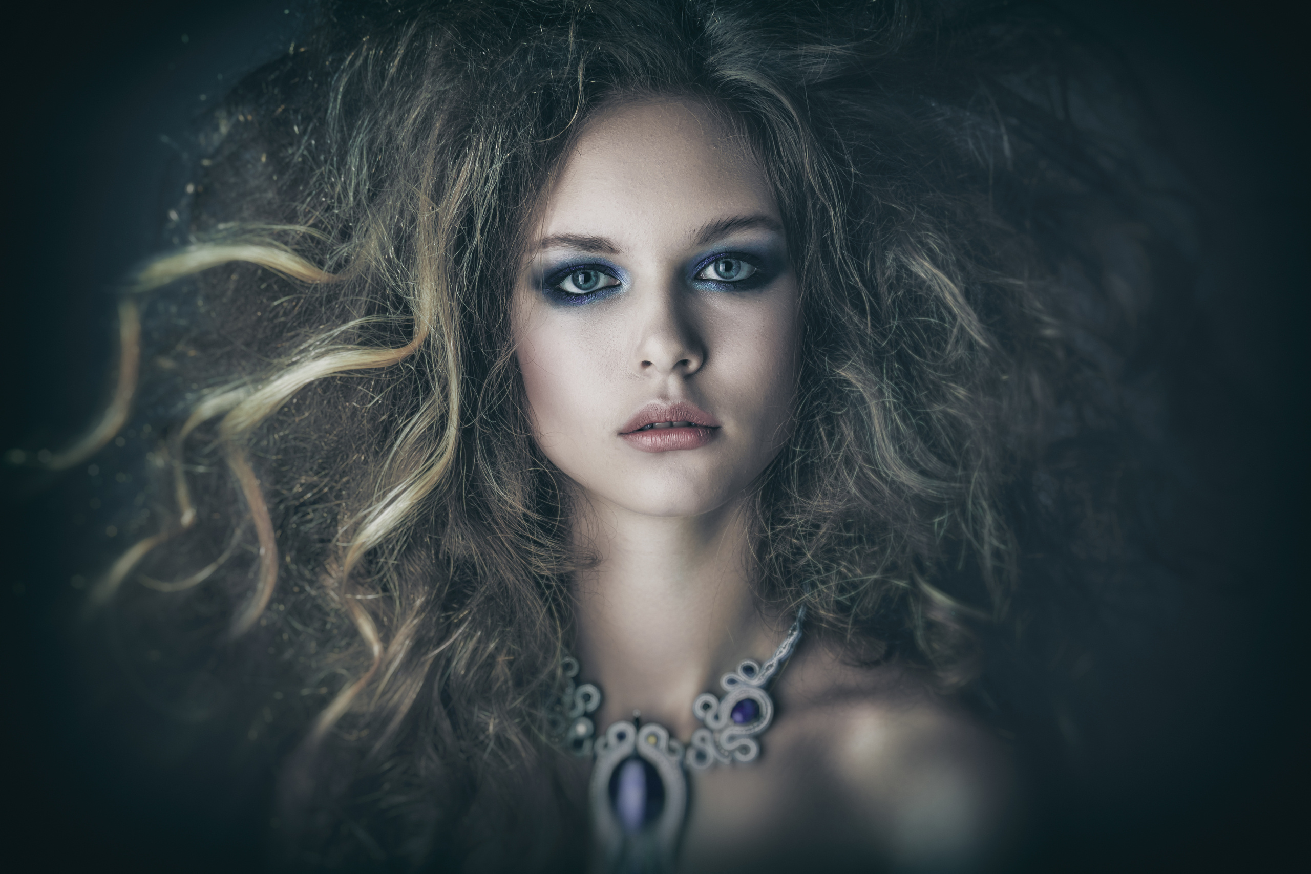 Beauty портреты в Краснодаре фотограф Аксёнов Алексей. Бизнес, мужской фотограф в Краснодаре | Аксёнов Алексей Владимирович