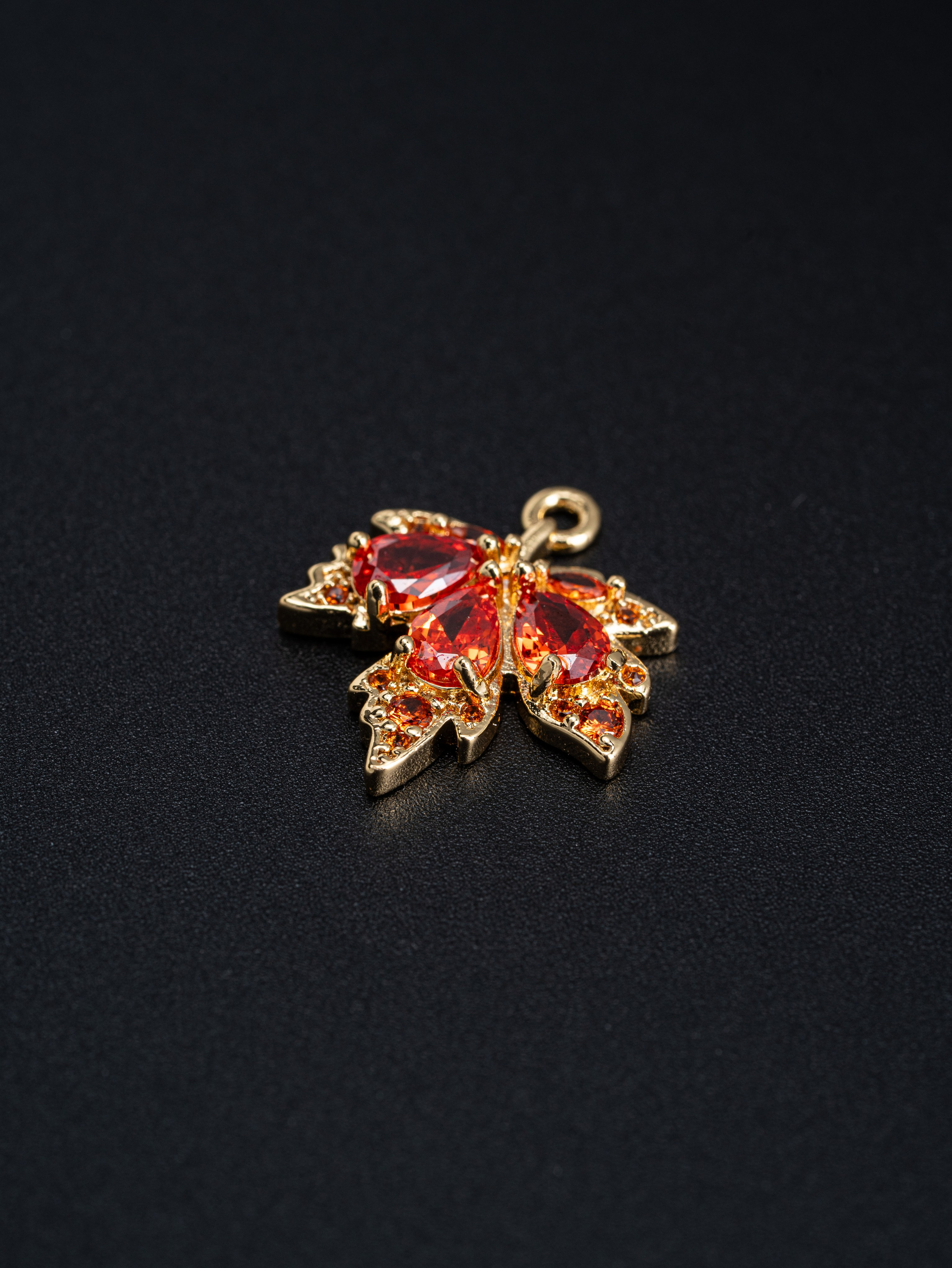 фотосъемка золотых украшений