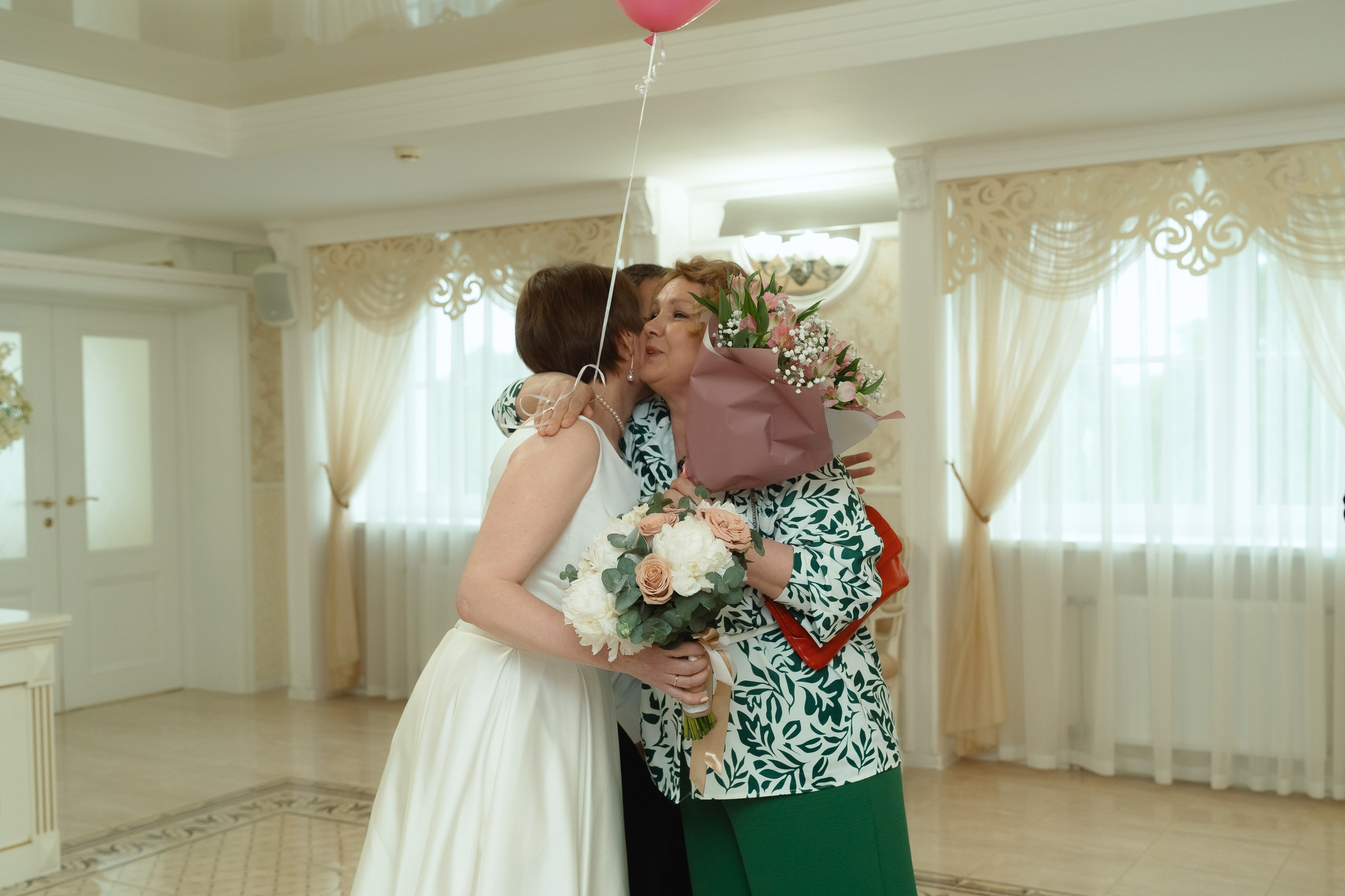 ЗАГС Петербурга, церемония в классическом зале