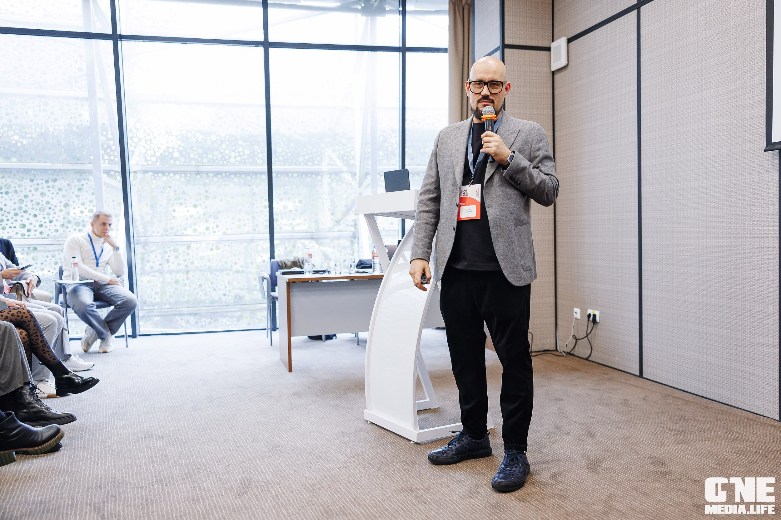 Фоторепортаж с VII Международный форум «Вселенная бизнеса. Время Побед». One Media Life: фоторепортажи, фотоотчеты с мероприятий и заведений