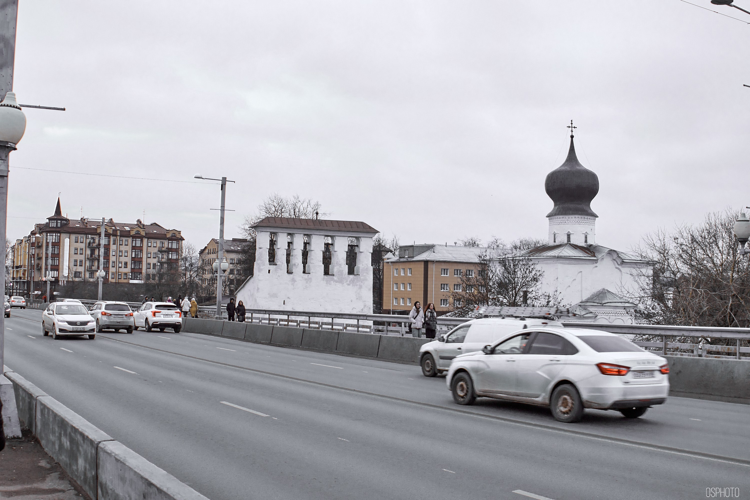 Псков. Ноябрь. Фотографъ Сергѣевъ. Поймать мгновеніе