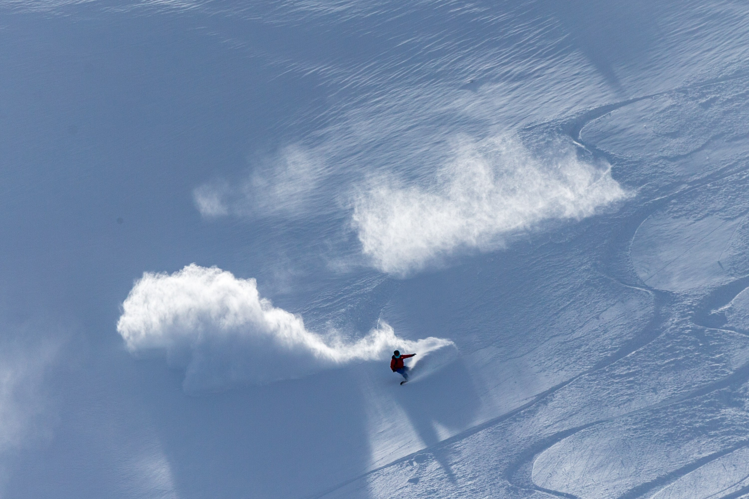 Хели-ски на Камчатке на Ми-8 — катание среди вулканов. Время Камчатки: чтобы найти свой путь, нужно скорость умножить на время