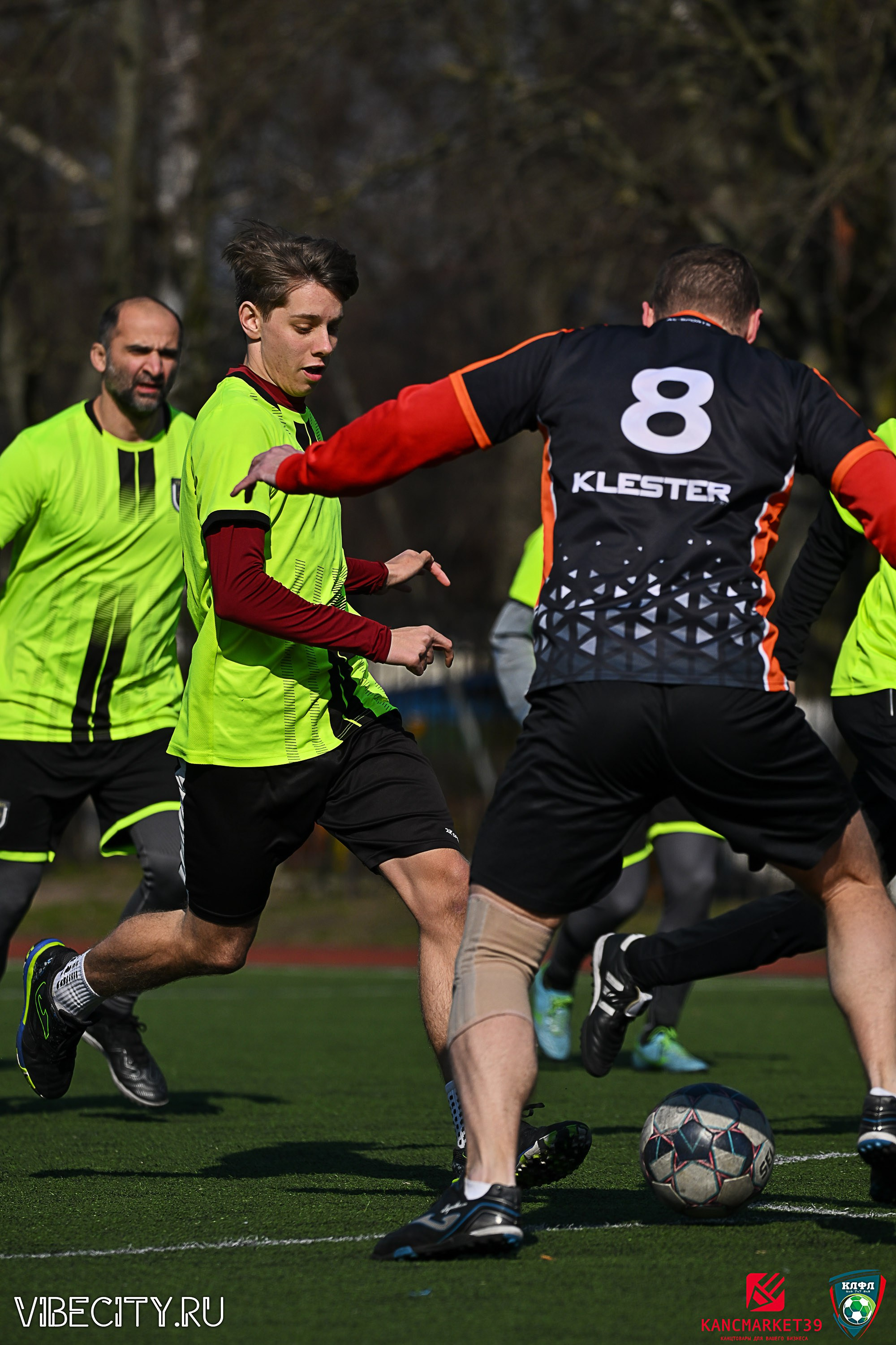 XX ЧЕМПИОНАТ КАЛИНИНГРАДСКОЙ ЛФЛ КАНЦМАРКЕТ39 сезона 2024–2025 гг. VIBECITY.RU Вайб Сити Ру Фоторепортажи Фотоотчеты Калининград