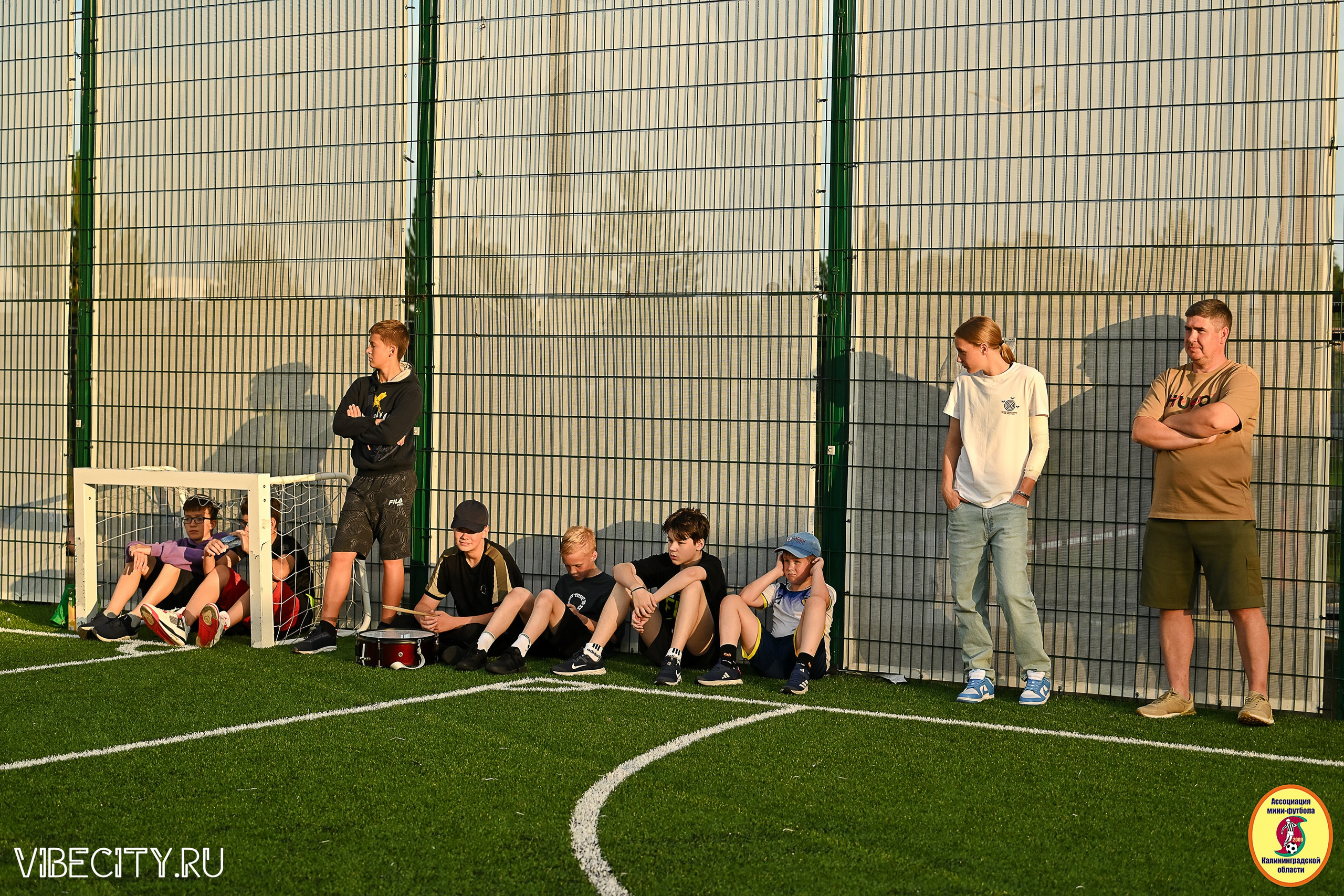 ИГРЫ МИНИ-ФУТБОЛЬНОЙ И КОРПОРАТИВНОЙ ЛИГИ. VIBECITY.RU Вайб Сити Ру Фоторепортажи Фотоотчеты Калининград