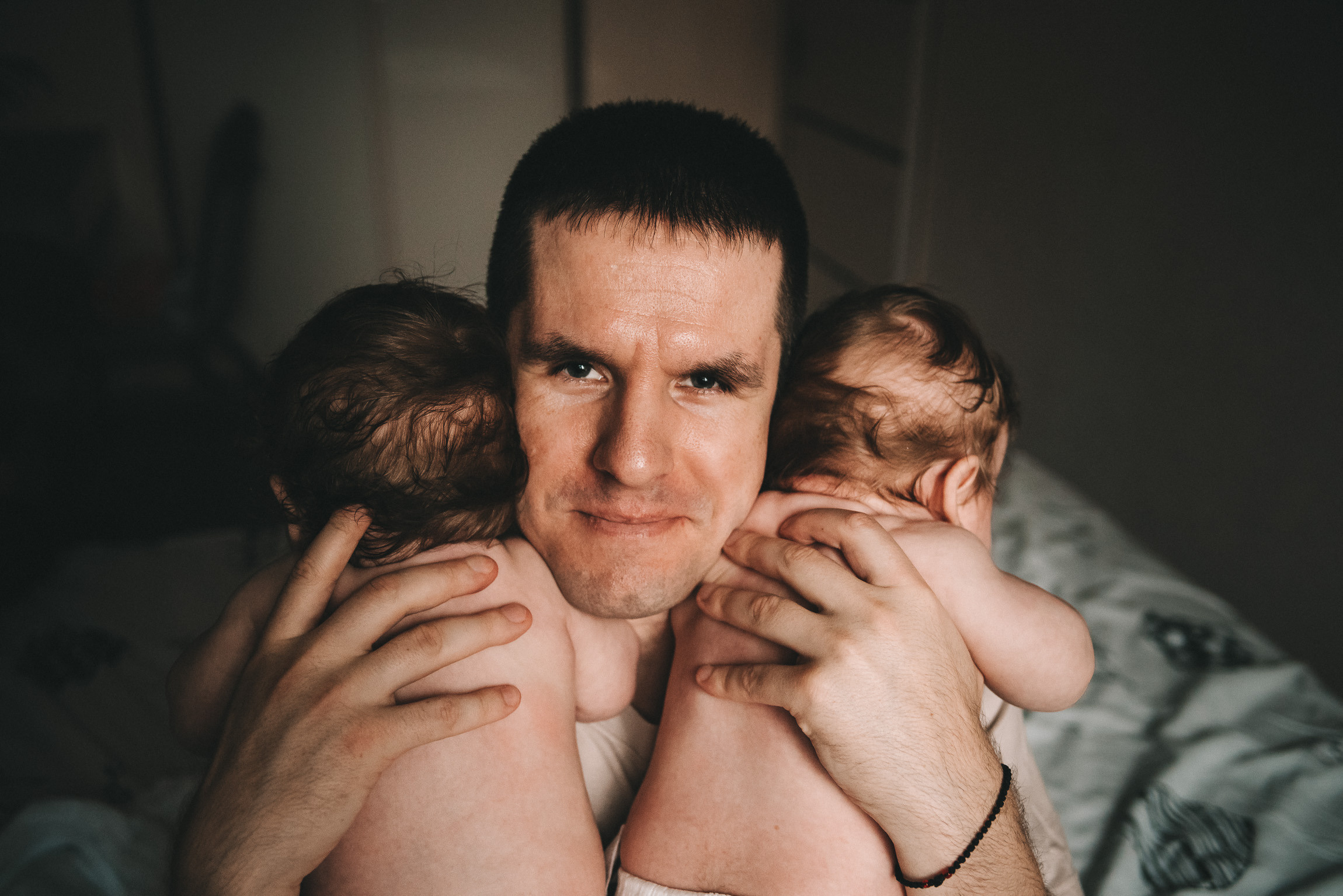 Кира и Мира. Фотограф новорожденных в стиле lifestyle в Воронеже Юлия Ключникова