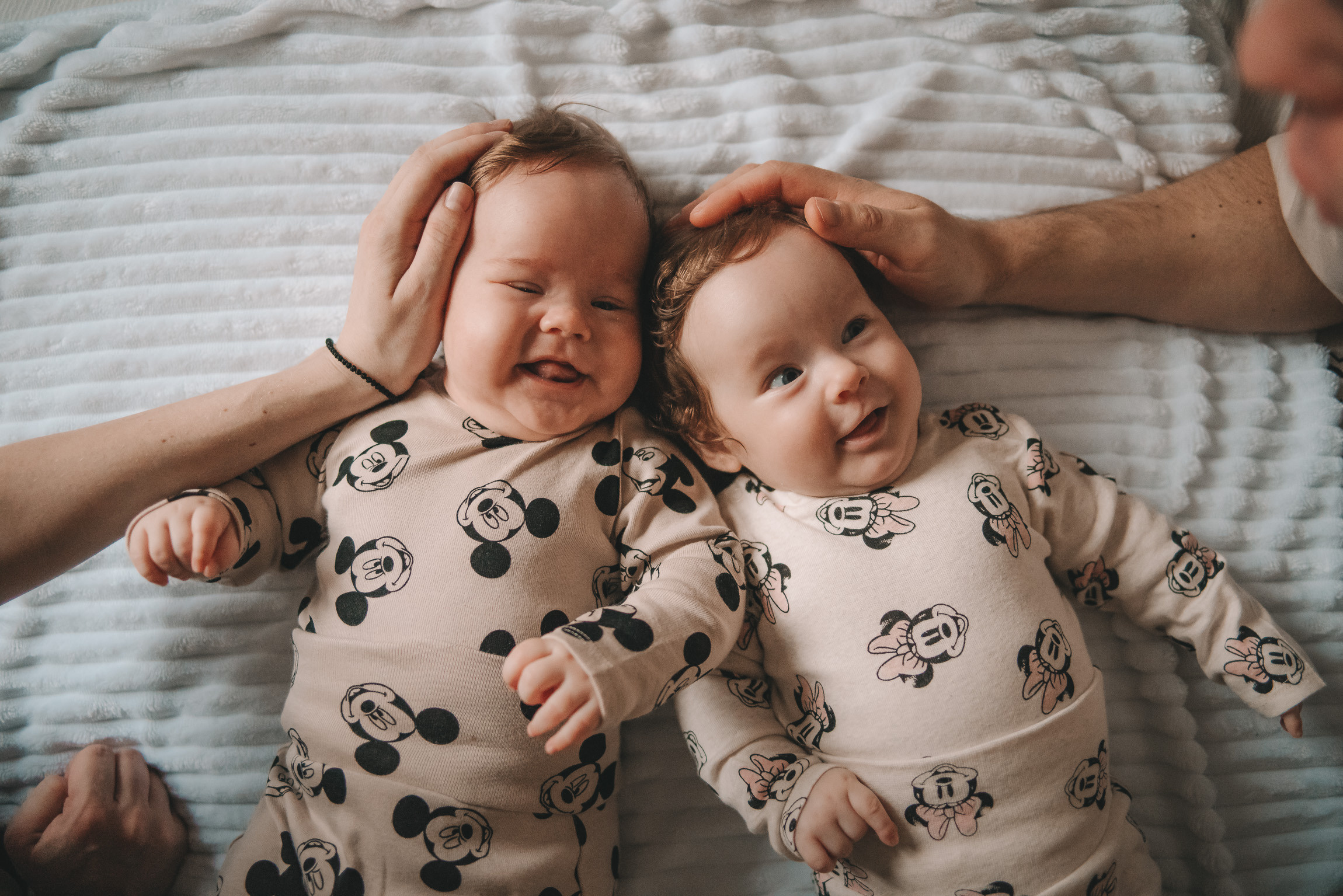 Кира и Мира. Фотограф новорожденных в стиле lifestyle в Воронеже Юлия Ключникова