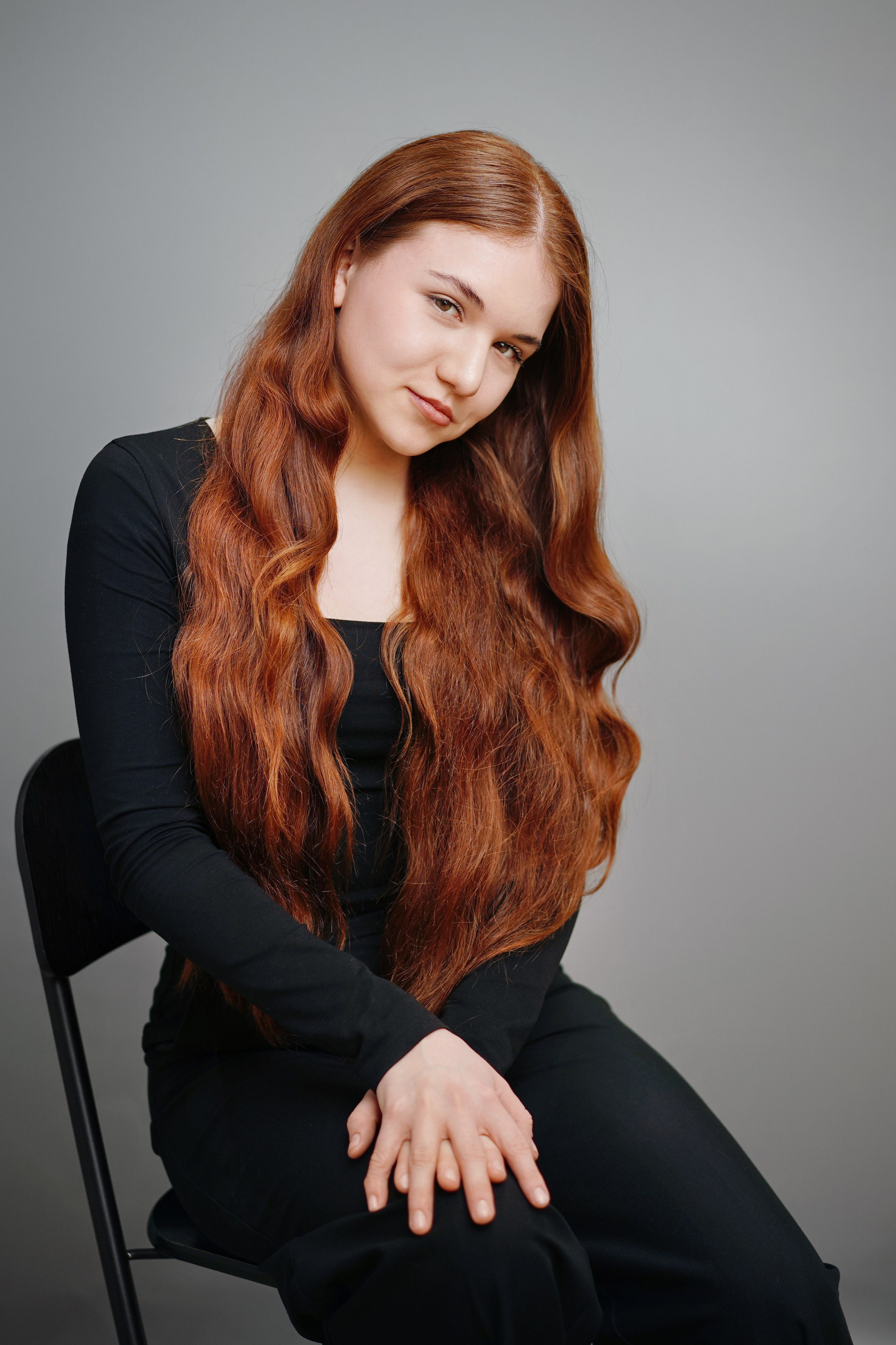 Стиль портрета в студии. GOTRA — выпускные альбомы в Тюмени