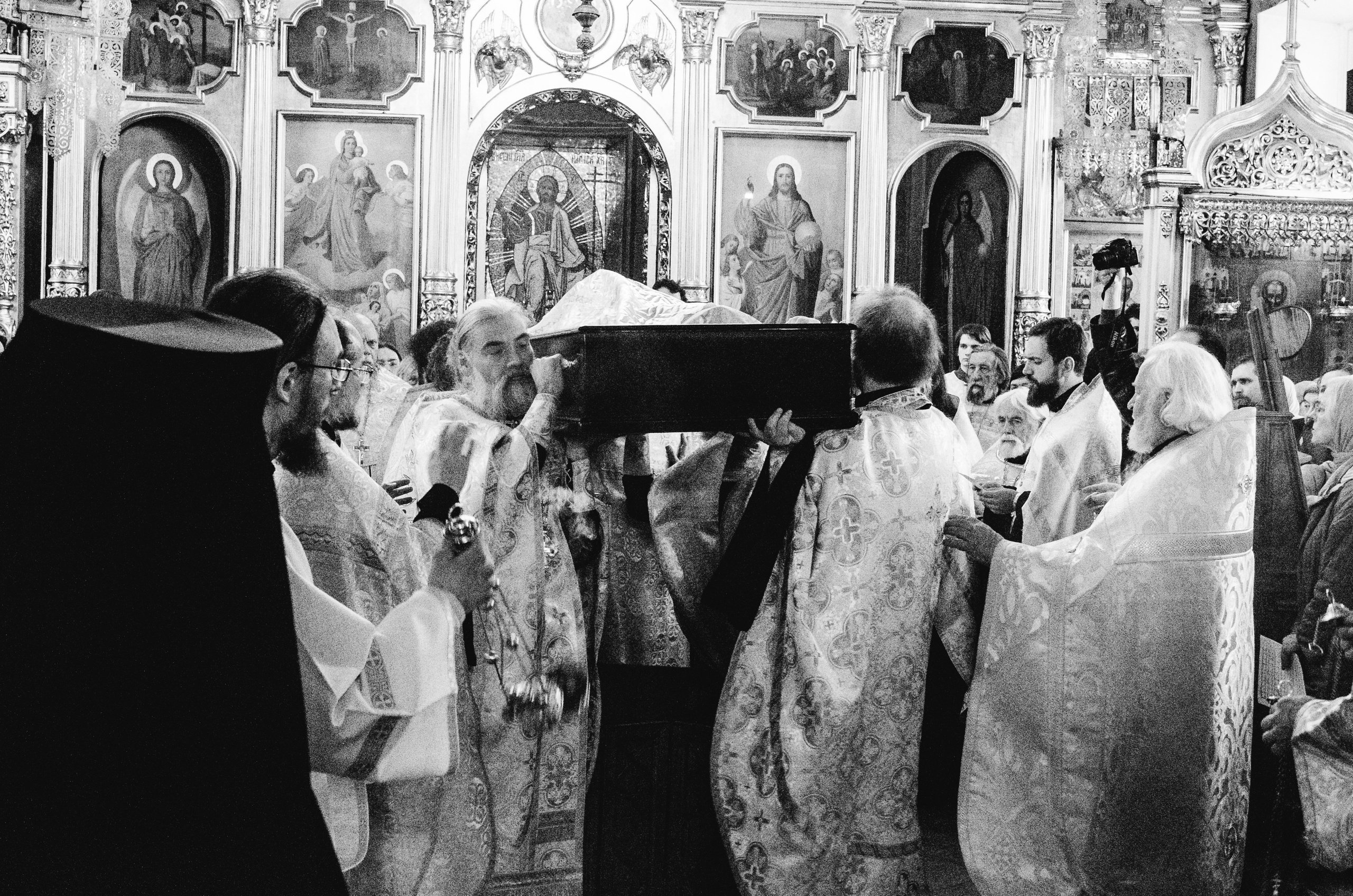 Отпевание отца Георгия (2020). Документальный фотограф Сергей Пронин