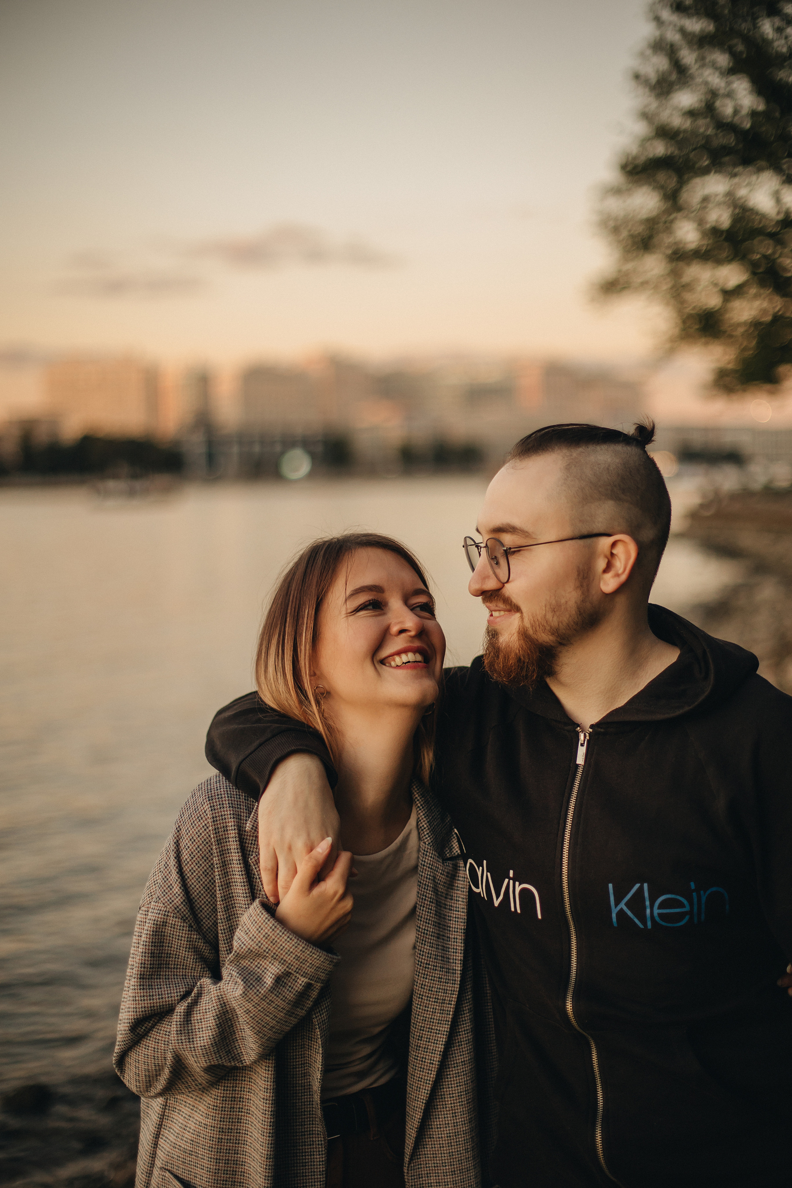 Тамара и Кирилл. Прогулка Лопухинский сад. Свадебный фотограф в Санкт-Петербурге Блинкова Екатерина