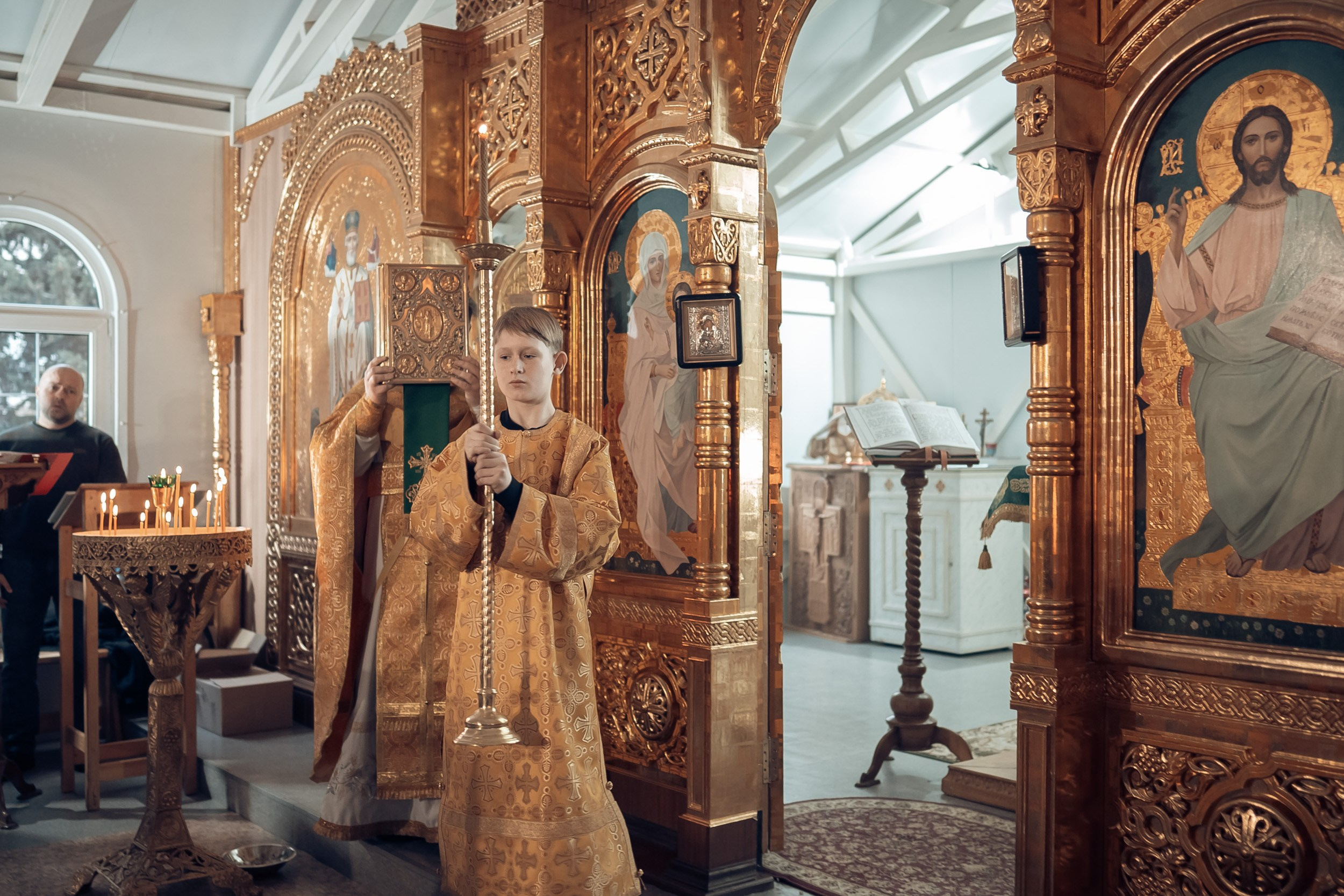 Богослужения в храме Прп.Виталия Александрийского г. Севастополь. Церковный фотограф Севастополь