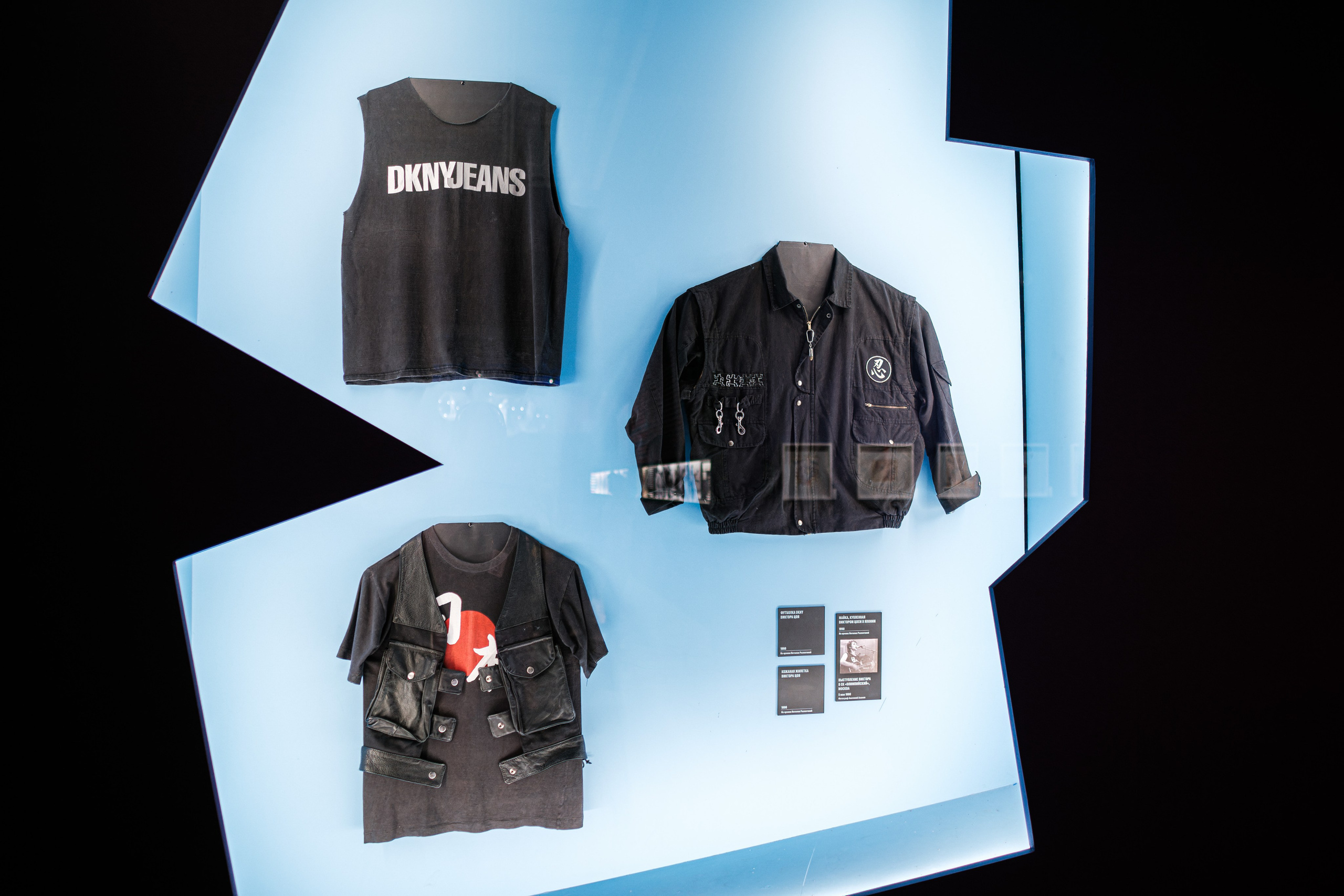 «Виктор Цой. Легенда» Выставка-байопик. Фотограф Балаев Михаил