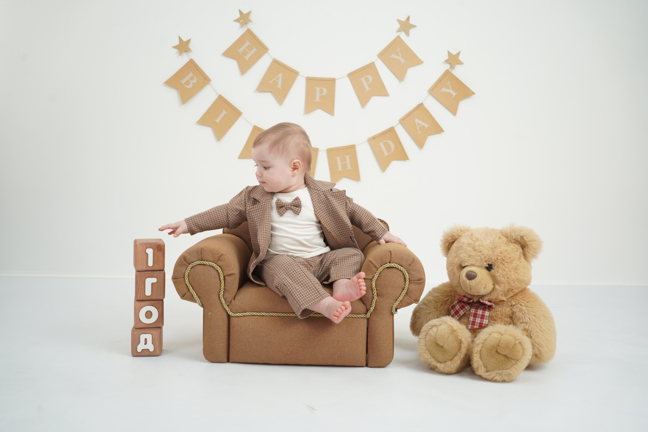 Фотосессия на Годик для Мальчиков. Детская Фотостудия ГОДОВАСИКИ в Санкт-Петербурге фотосесия на годик