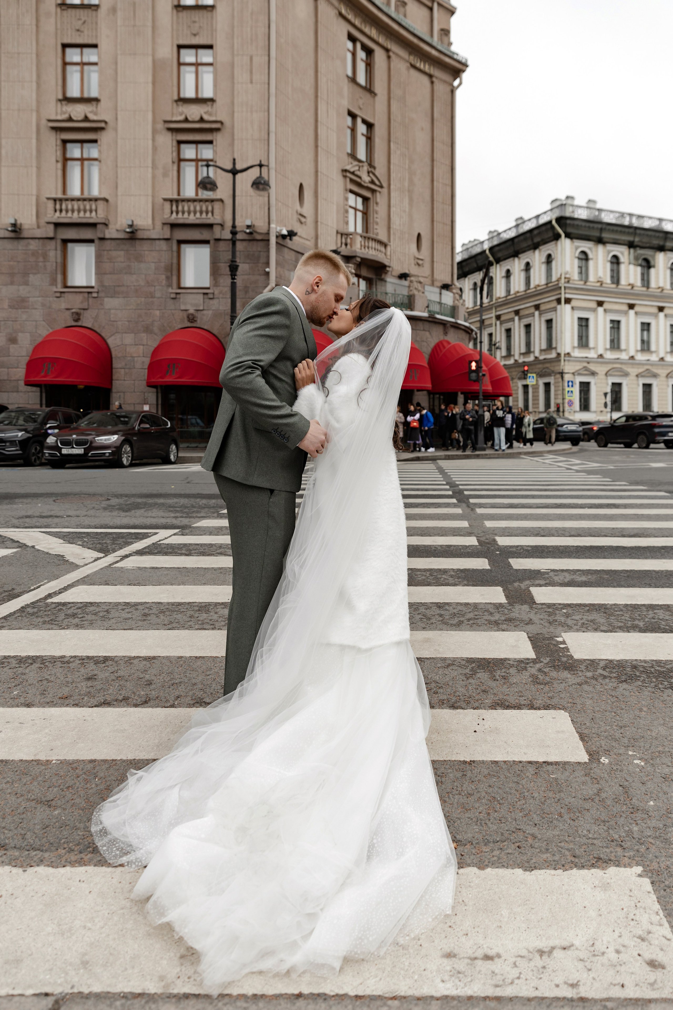 Анонс свадебной серии Насти и Ильи. Свадебный и портретный фотограф в Санкт-Петербурге Надежда Чечулина