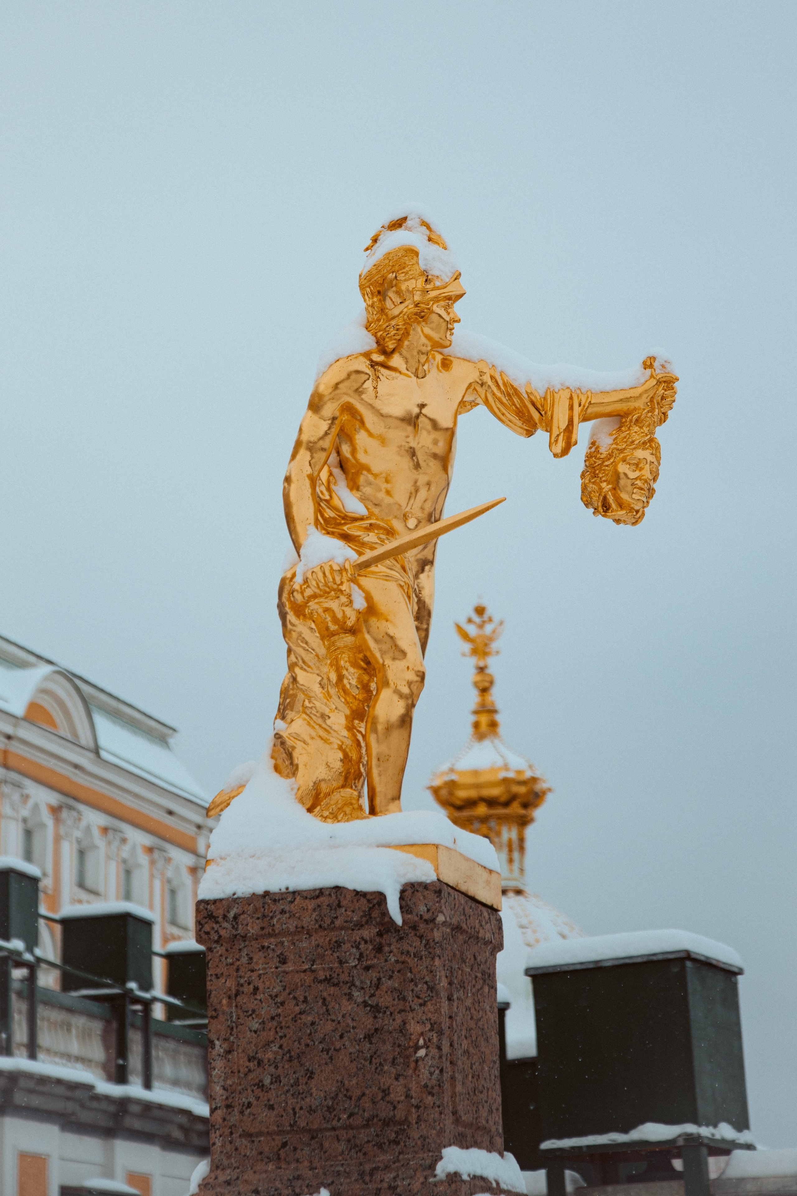 ФОТОСЕССИЯ В ПЕТЕРГОФЕ. ГДЕ СНИМАТЬ В ПЕТЕРГОФЕ