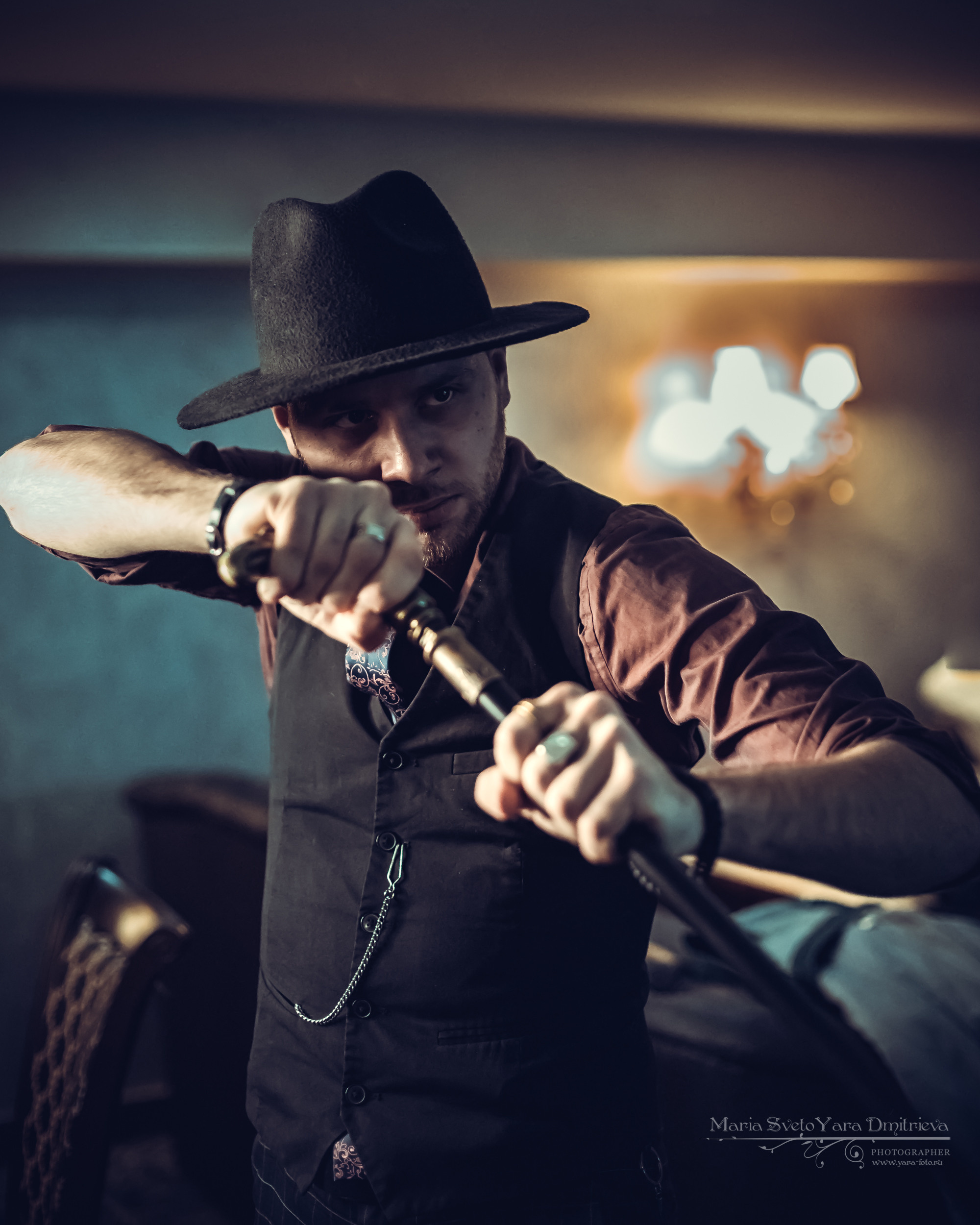 Максим Солдатов 🔹 Шляпа и кинжал. Фотограф в Симферополе и Крыму — Мария СветоЯра Дмитриева | Индивидуальные и семейные съёмки