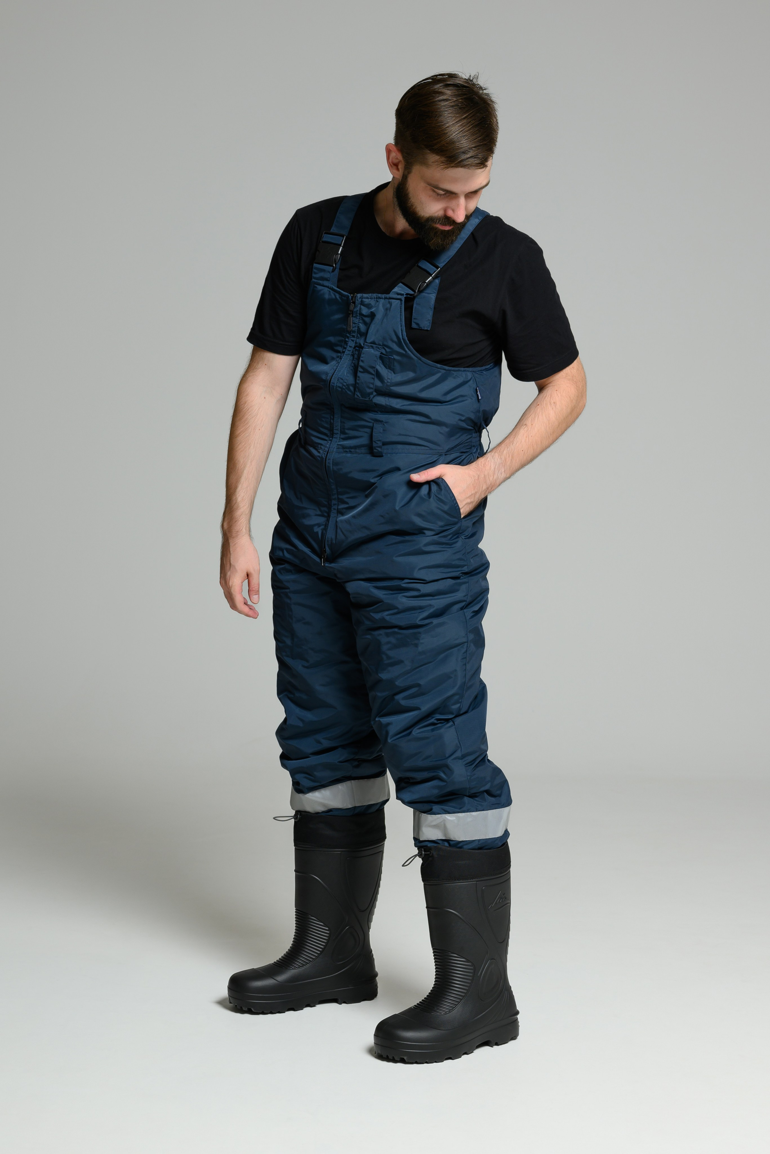 Резиновые сапоги. Предметный фотограф, фото для маркетплейсов Пятигорск, КМВ