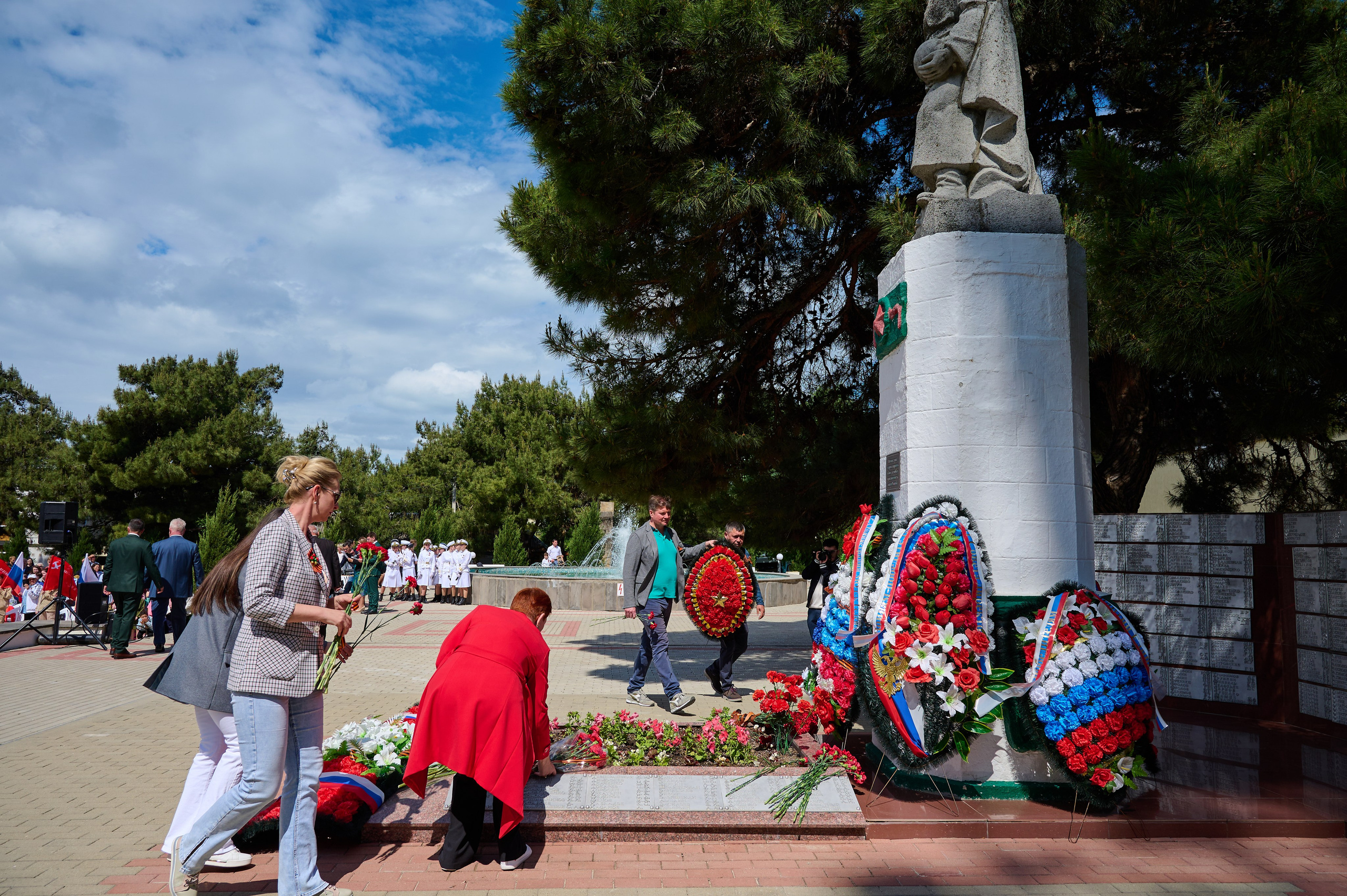 Митинг 9 мая. Жизнь курорта Кабардинка в фотографиях