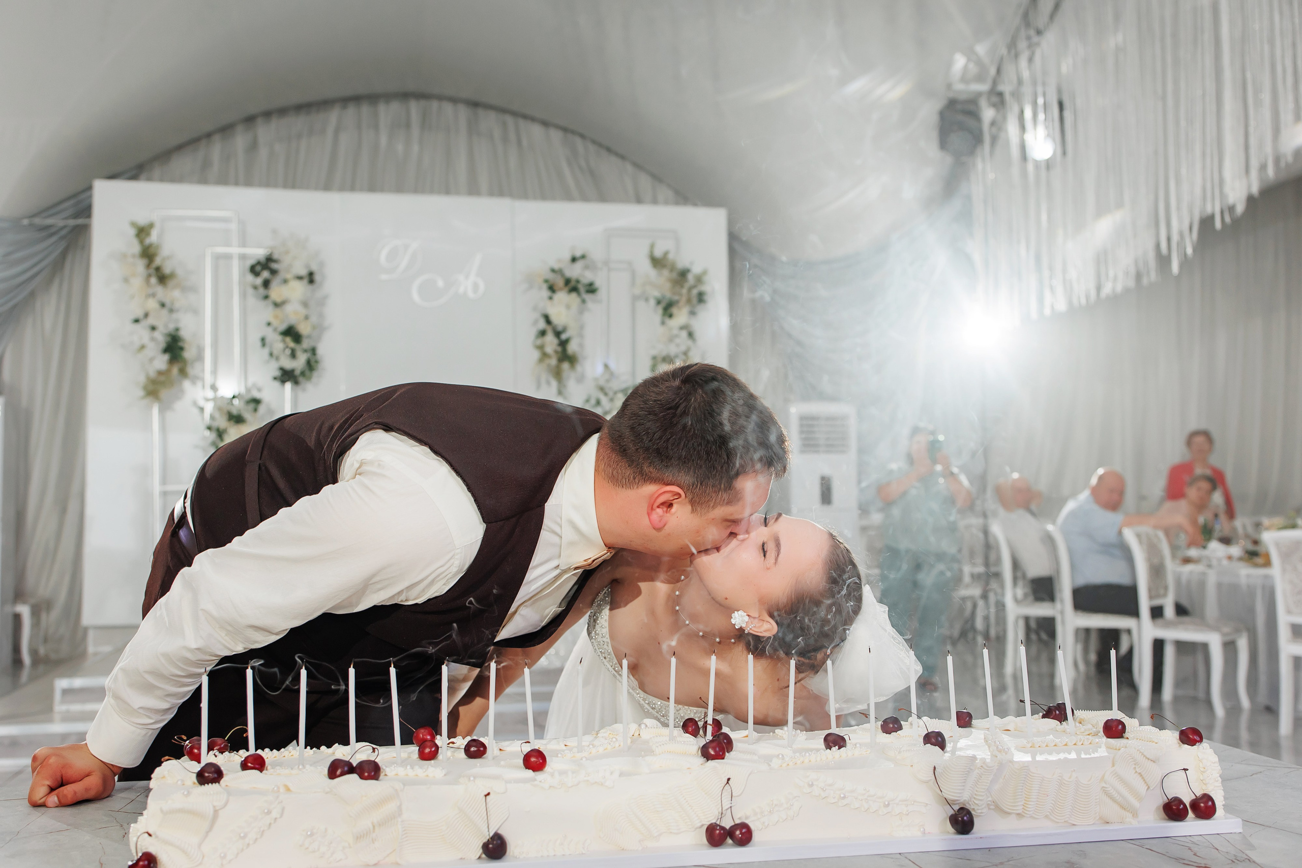 Свадебное фото в отеле Зеленый парк выездная регистрация и банкет в ресторане Гости. Дмитрий Шевченко свадебное фото в г. Краснодар — Армавир — Лабинск