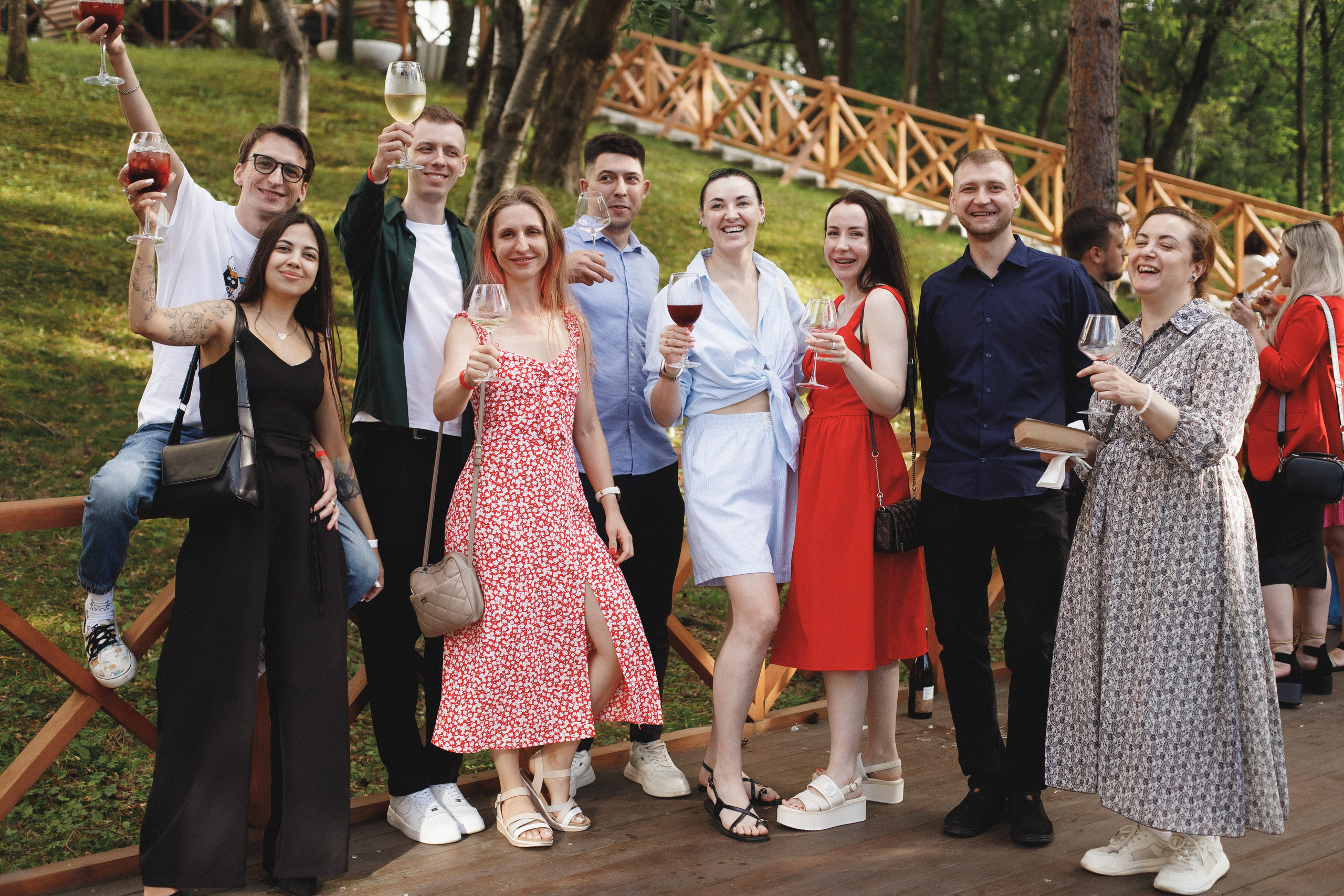 ФЕСТИВАЛЬ РОССИЙСКОГО ВИНА. СВОИ. ФОТООТЧЕТЫ-СОБЫТИЯ-МЕСТА