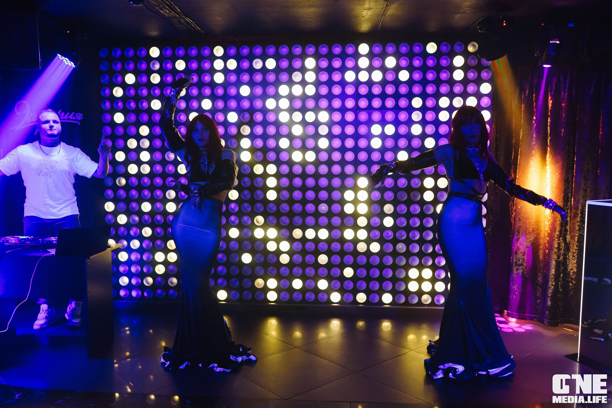 Фоторепортаж из караоке-клуба Эйфория. One Media Life: фоторепортажи, фотоотчеты с мероприятий и заведений