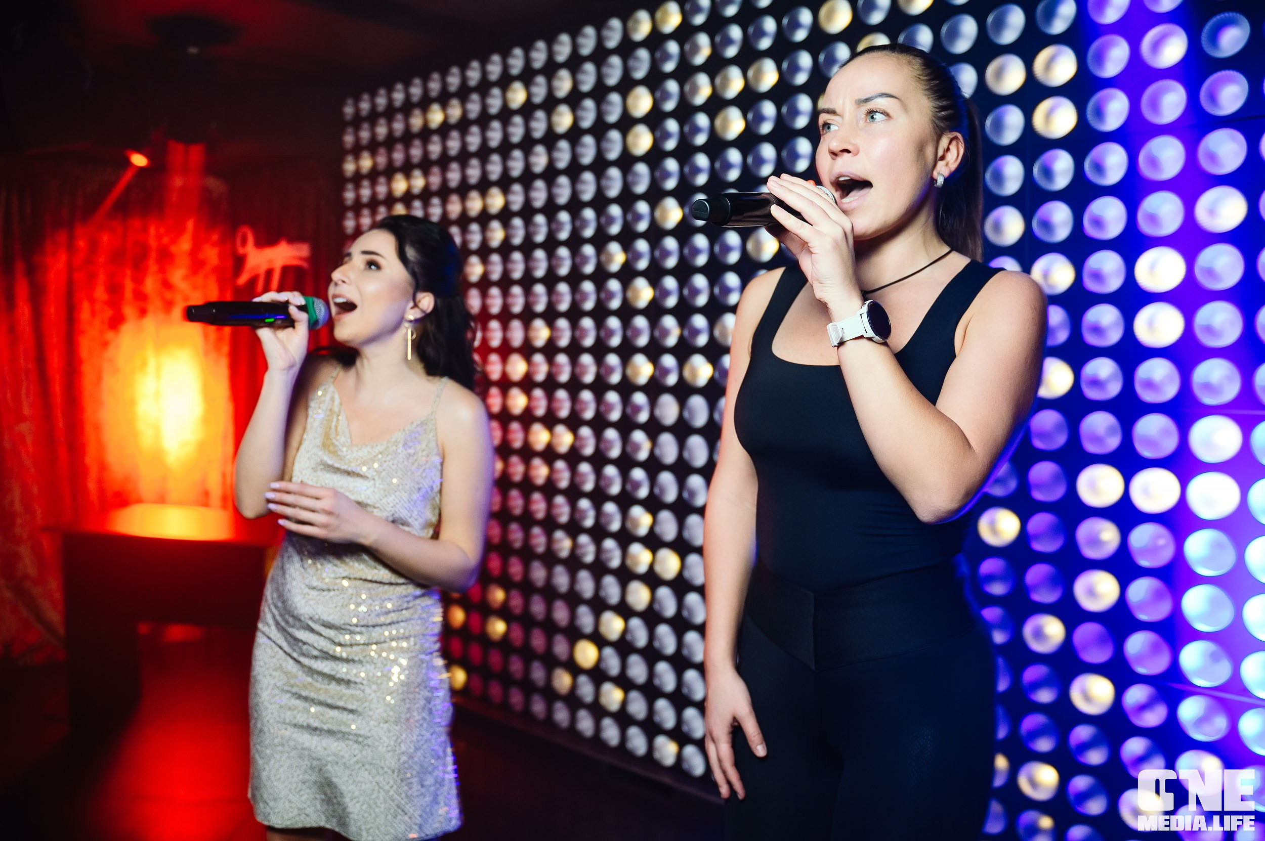 Фоторепортаж из караоке-клуба Эйфория. One Media Life: фоторепортажи, фотоотчеты с мероприятий и заведений