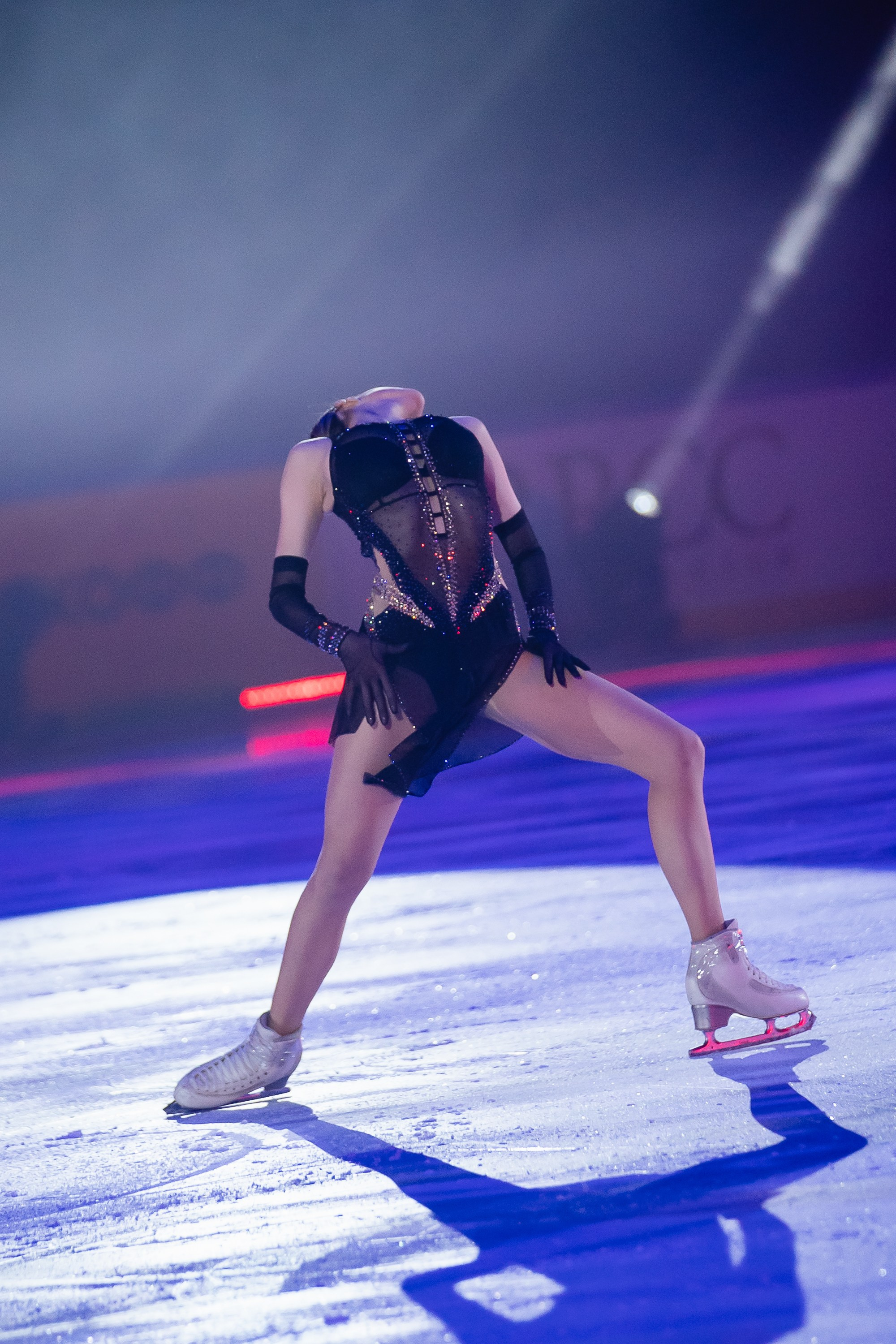 Шоу «Чемпионы на льду» в Новосибирске. Воробьева Ксения — Спортивный и танцевальный фотограф Новосибирск