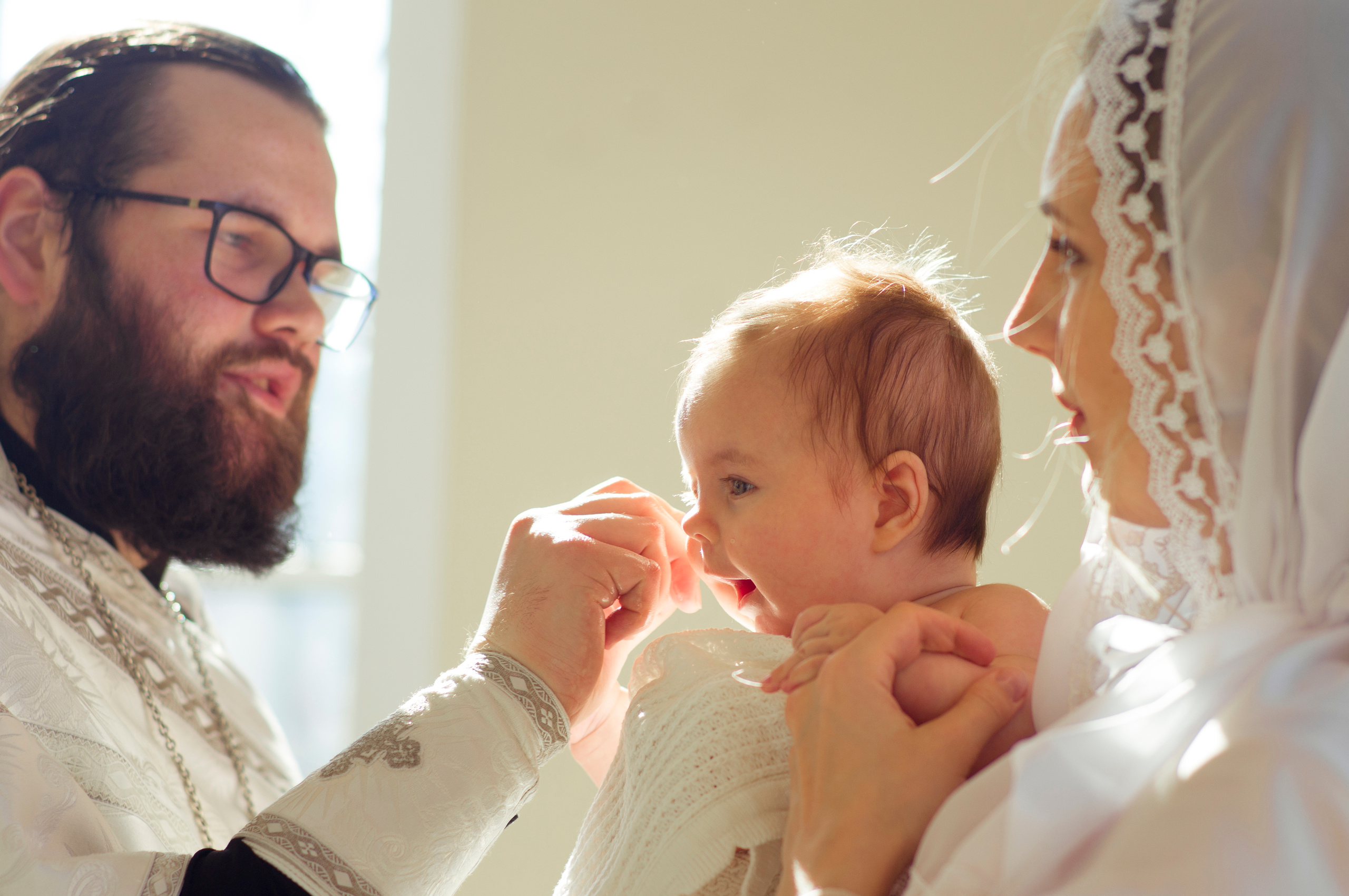 Фотосъемка крещения. Фотограф Катерина Тюрина. Саратов