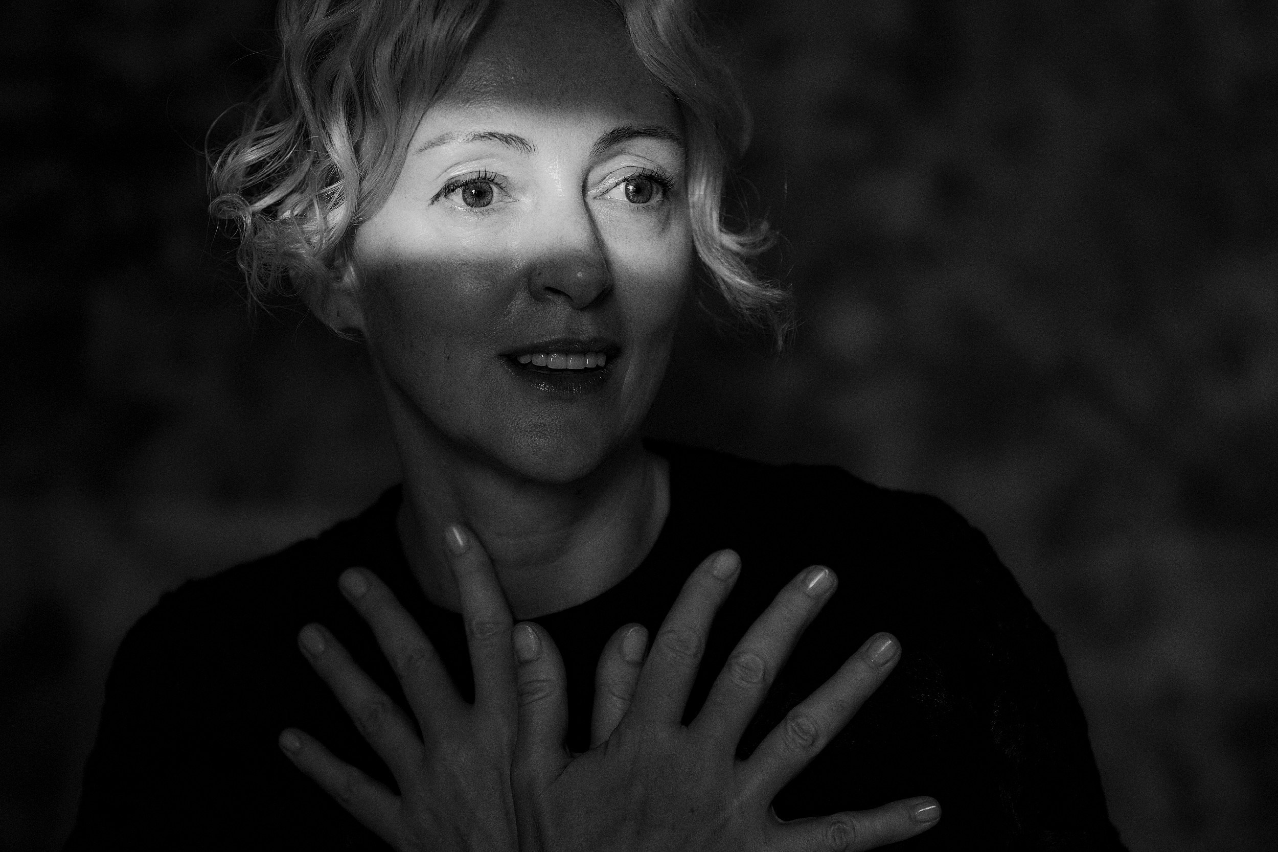 Студийная фотосессия интервью с Ольгой. FOTOFAQ SKOOL г. Санкт-Петербург: очные, дистанционные и онлайн курсы фотографии