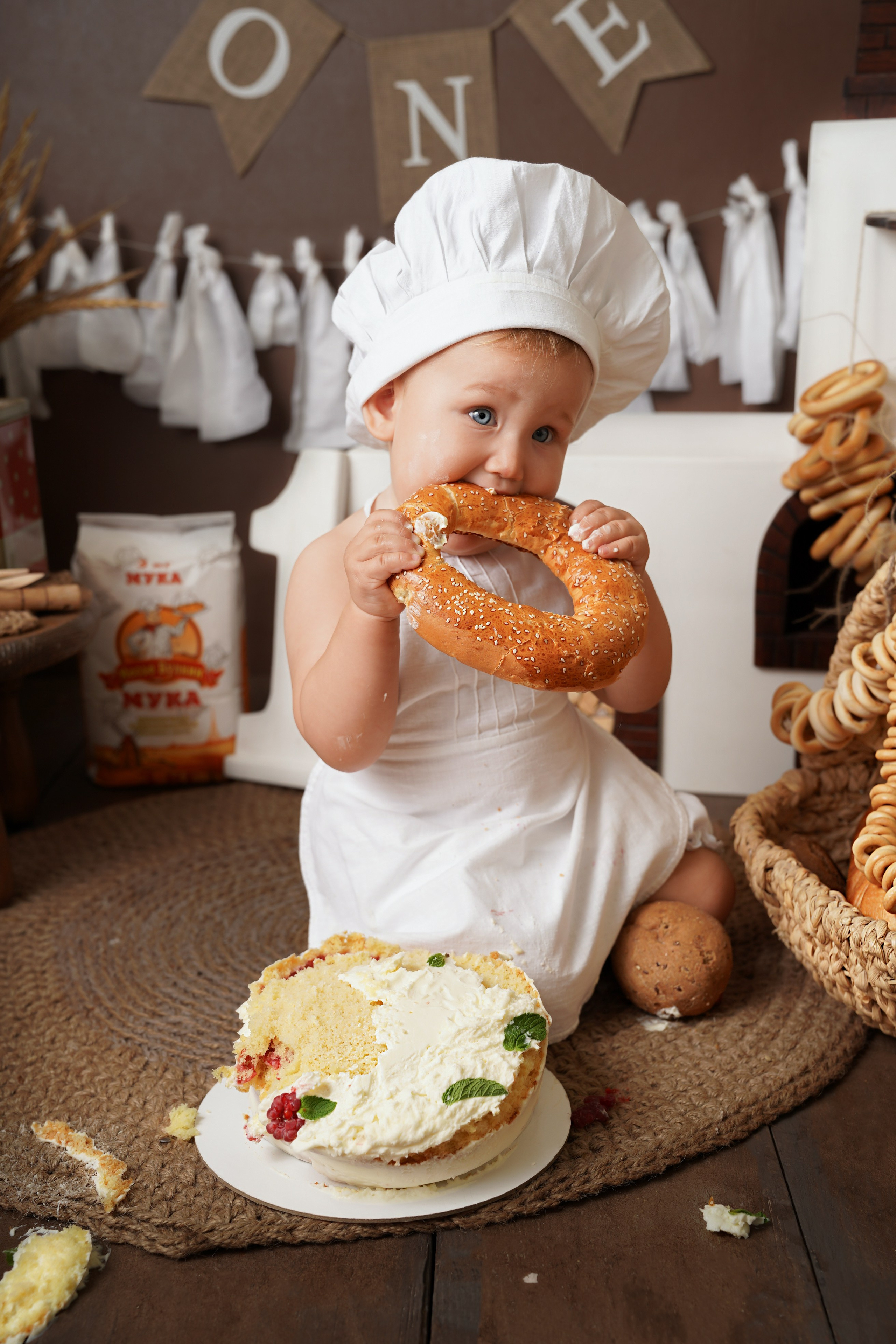 Фотосессия ГОДОВАСИЕ. Фотограф новорожденных, детей до года и беременных в Симферополе