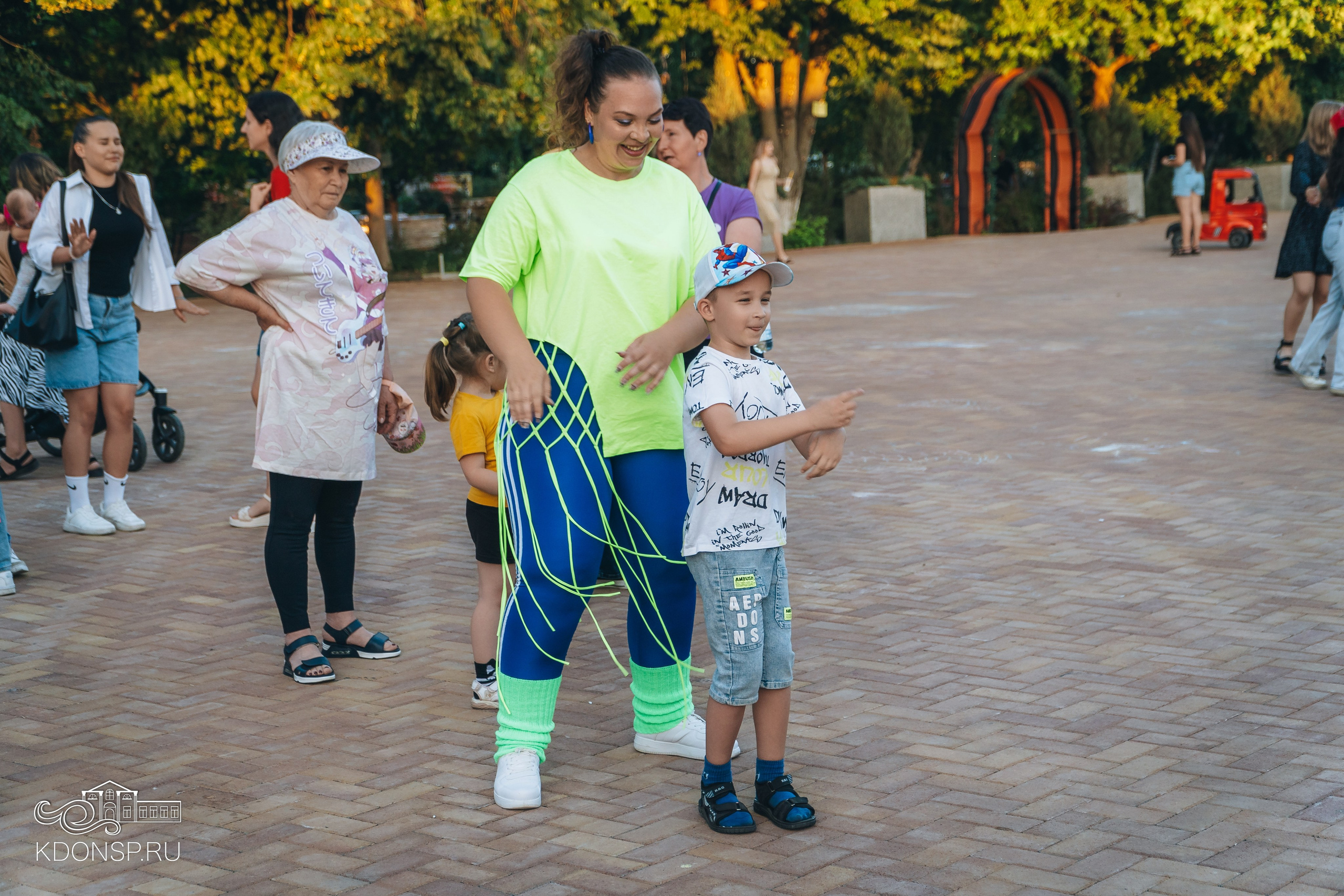 «Вспомнить все». Новотитаровский Дом культуры