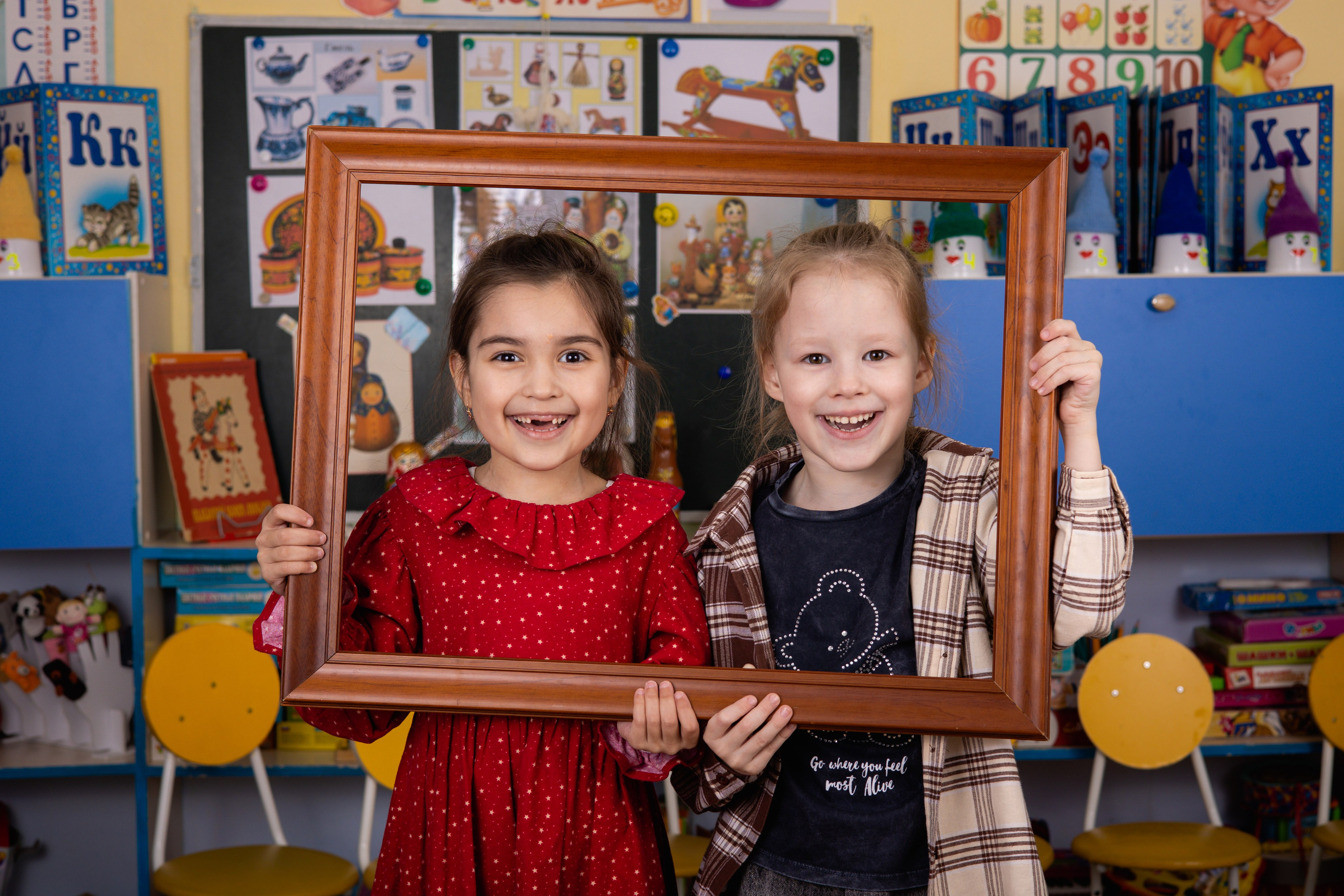 Выпускные альбомы в Красноярске. Студия Колибри