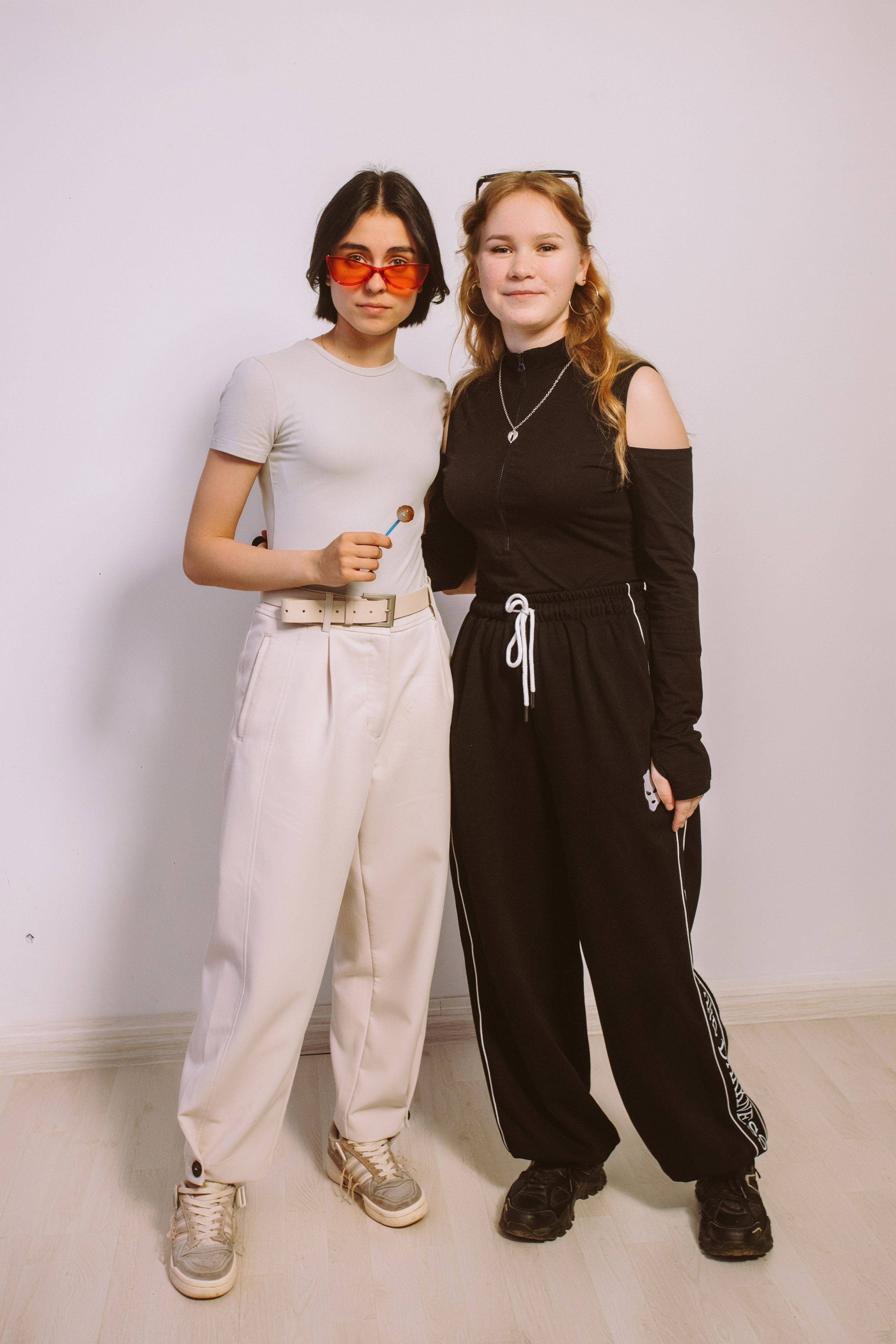 Школа № 12, 11 класс. Выпуск 2024. Студия выпускных альбомов Остров