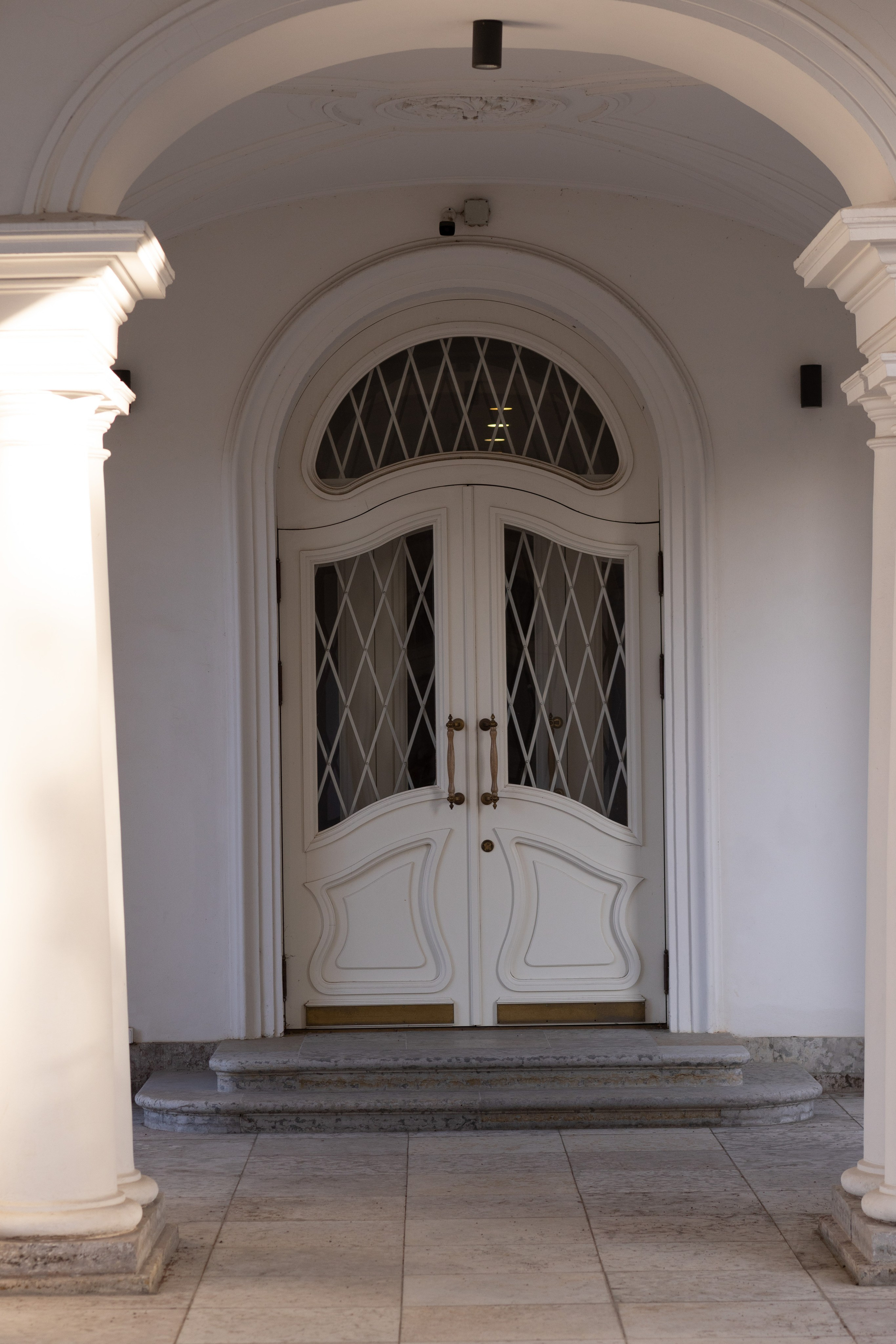 ФОТОСЕССИЯ В ПЕТЕРГОФЕ. ГДЕ СНИМАТЬ В ПЕТЕРГОФЕ