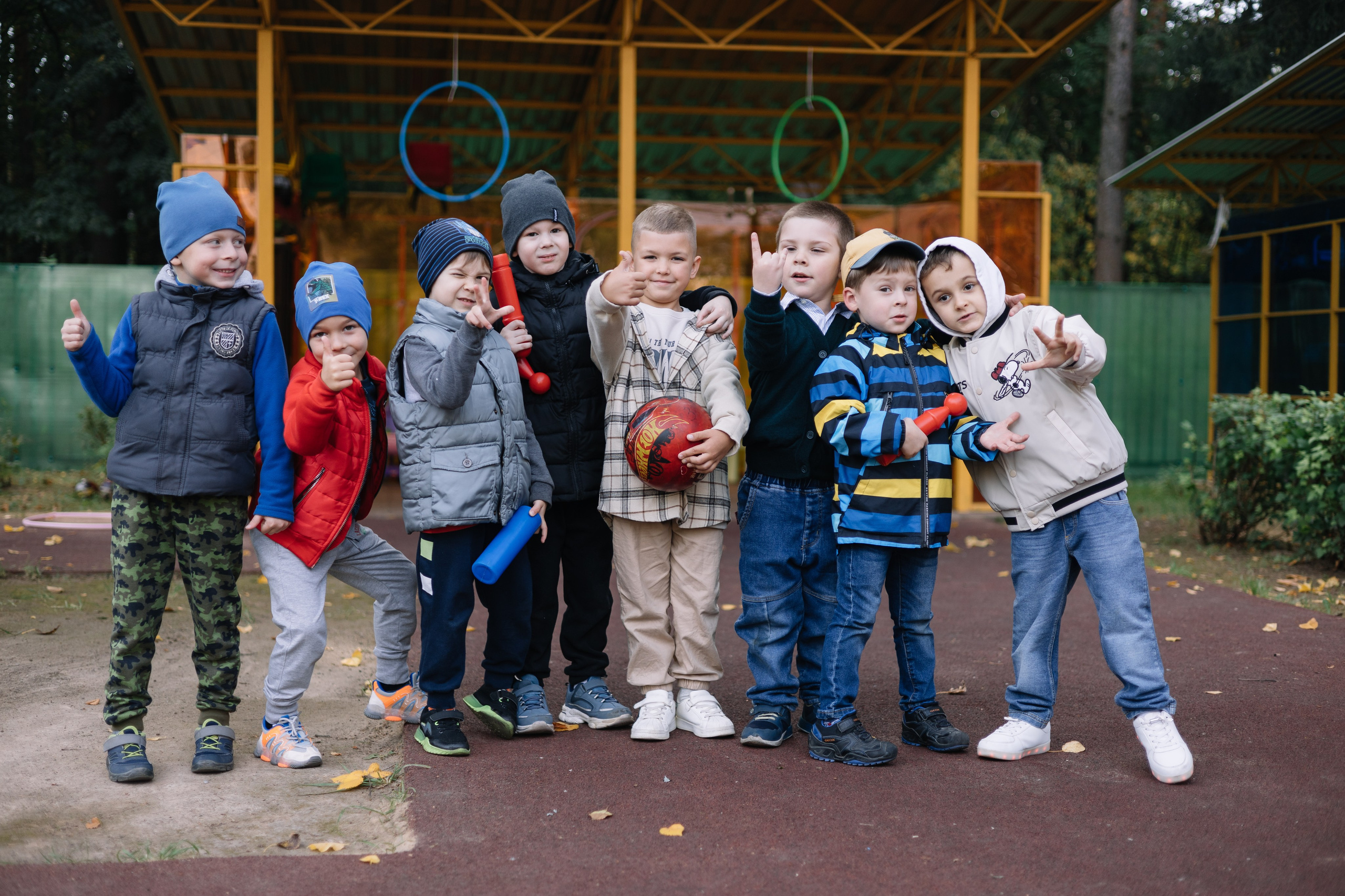 Выпускные альбомы и съемка в школах/ВУЗах. Кристина Киссер |Фотограф | сняла ⩾ 2000 съёмок | главная по атмосфере