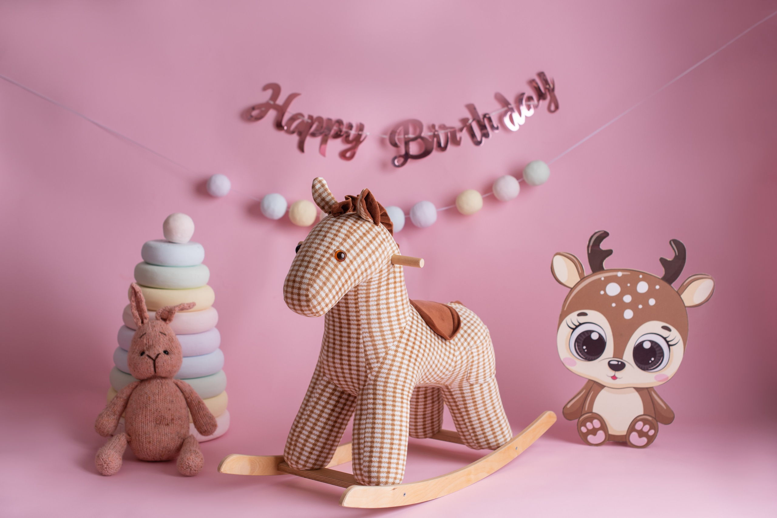 Доп. фотозоны на годики с шарами. Фотограф Новорожденных во Владивостоке Ольга Галаницкая